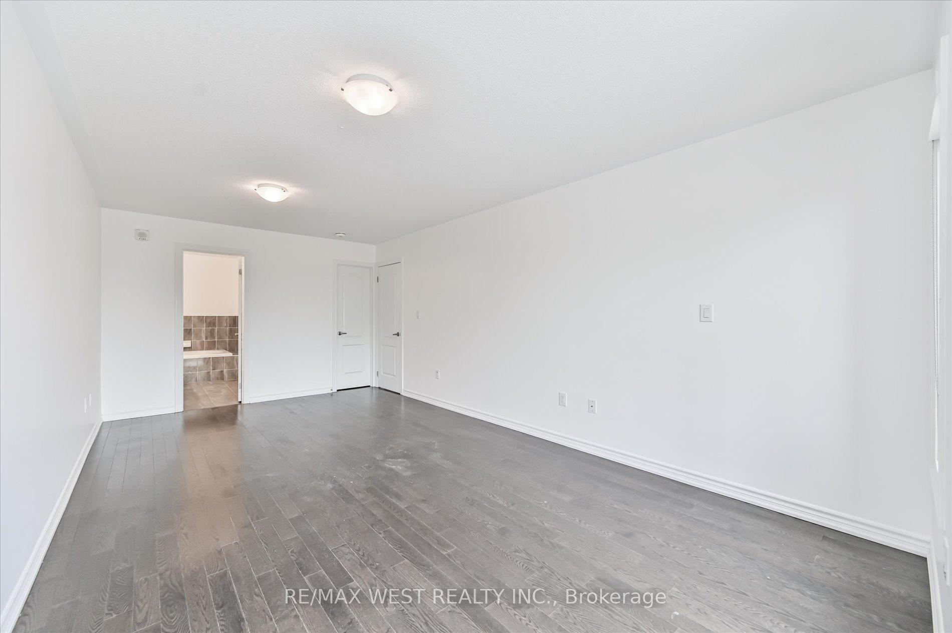 Photo 25 of Unit 219, 3865 Major Mackenzie Drive, Vaughan, Vellore Village — HOMEH