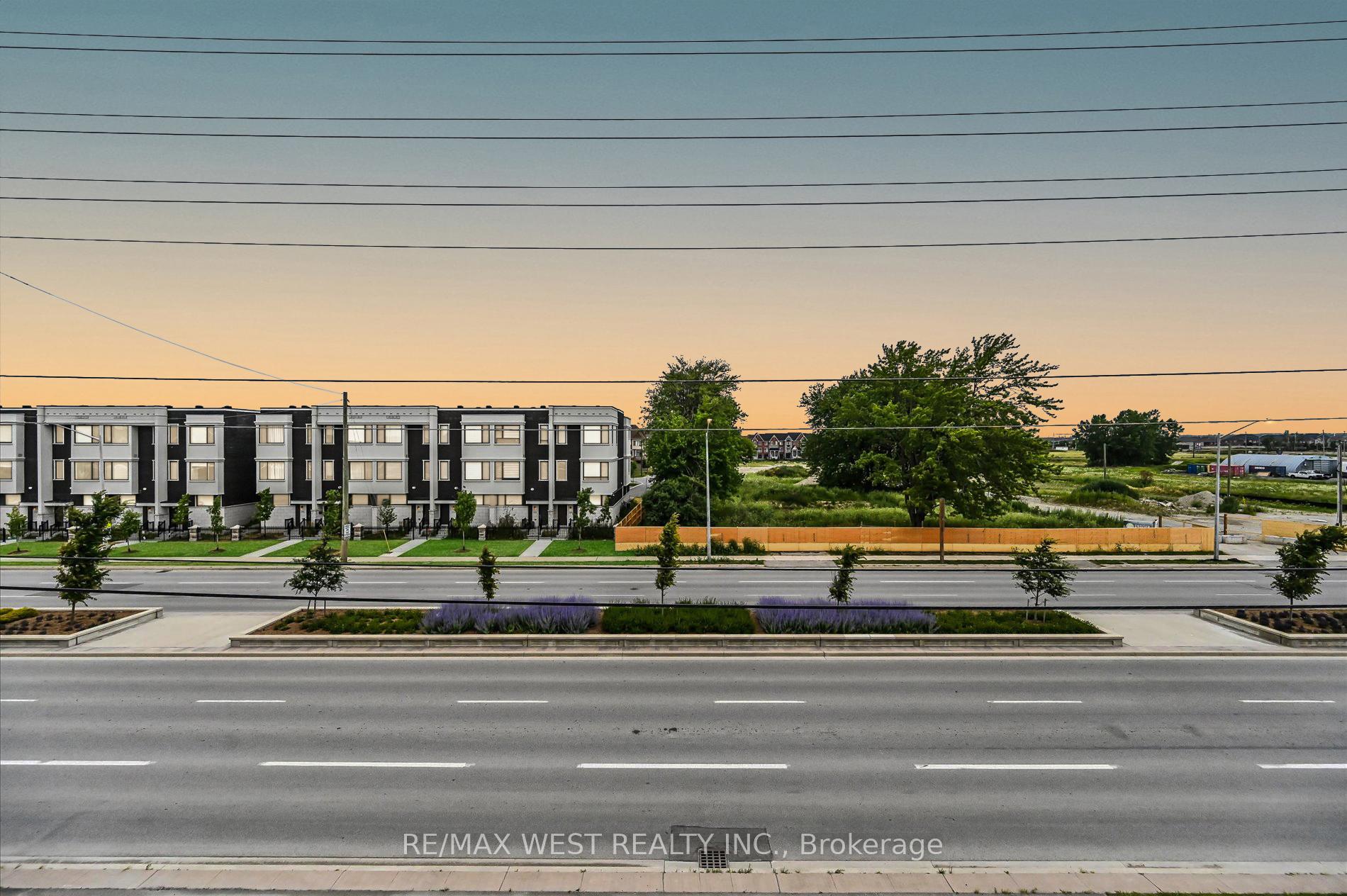 Photo 32 of Unit 219, 3865 Major Mackenzie Drive, Vaughan, Vellore Village — HOMEH