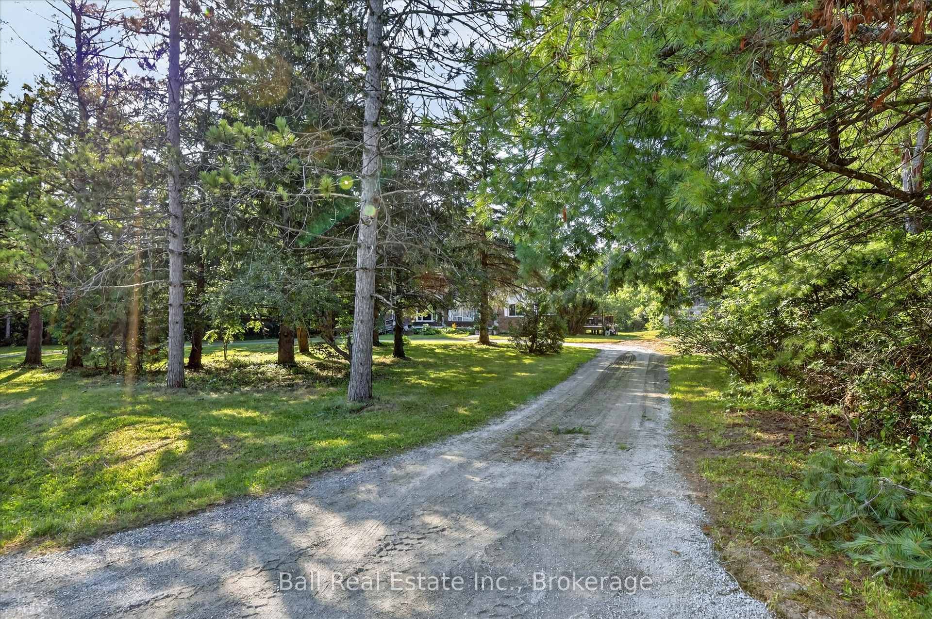 Photo 5 of 751 Ford Crescent, Cavan Monaghan, Cavan Twp — HOMEH