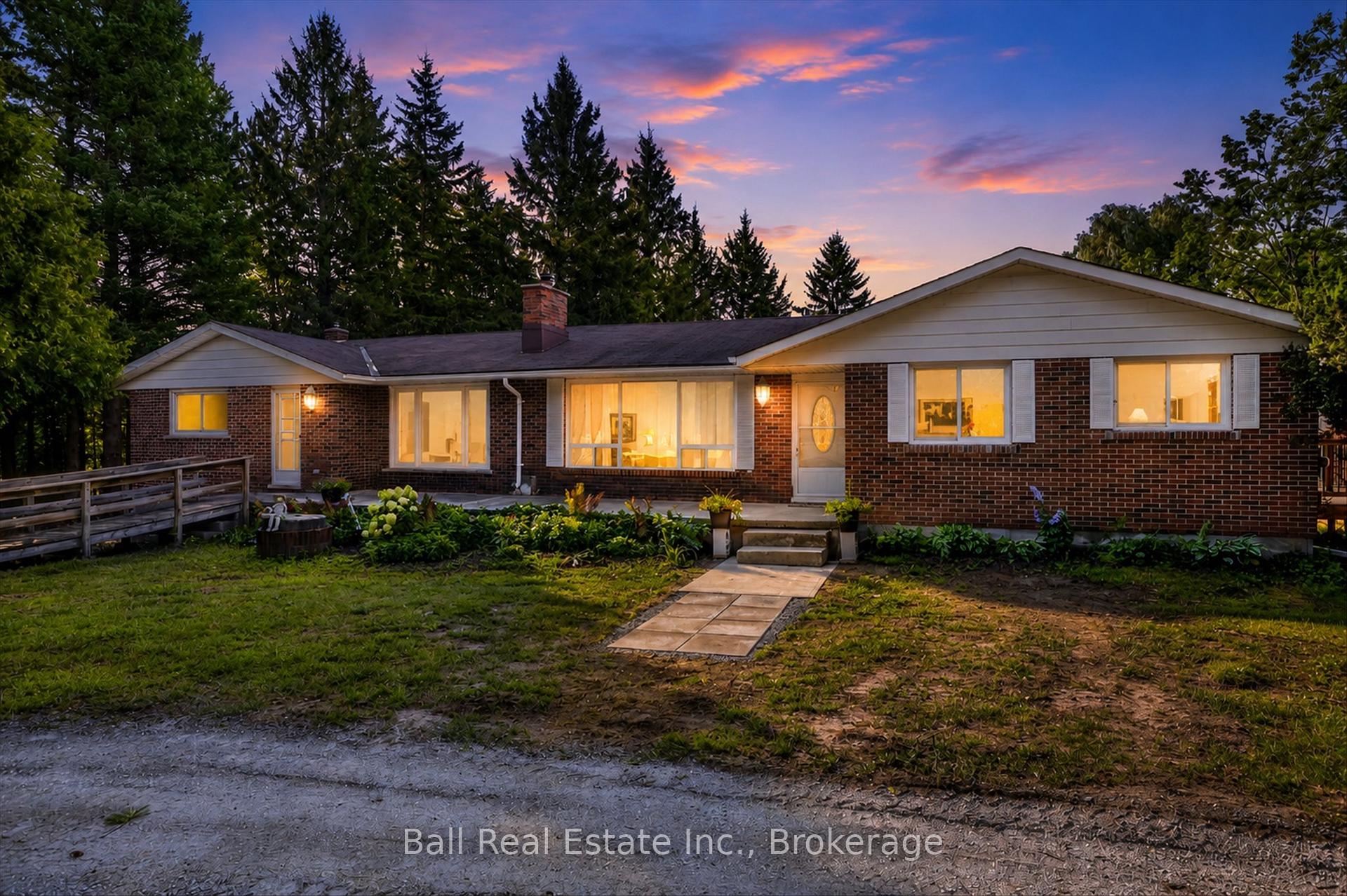 Photo 6 of 751 Ford Crescent, Cavan Monaghan, Cavan Twp — HOMEH