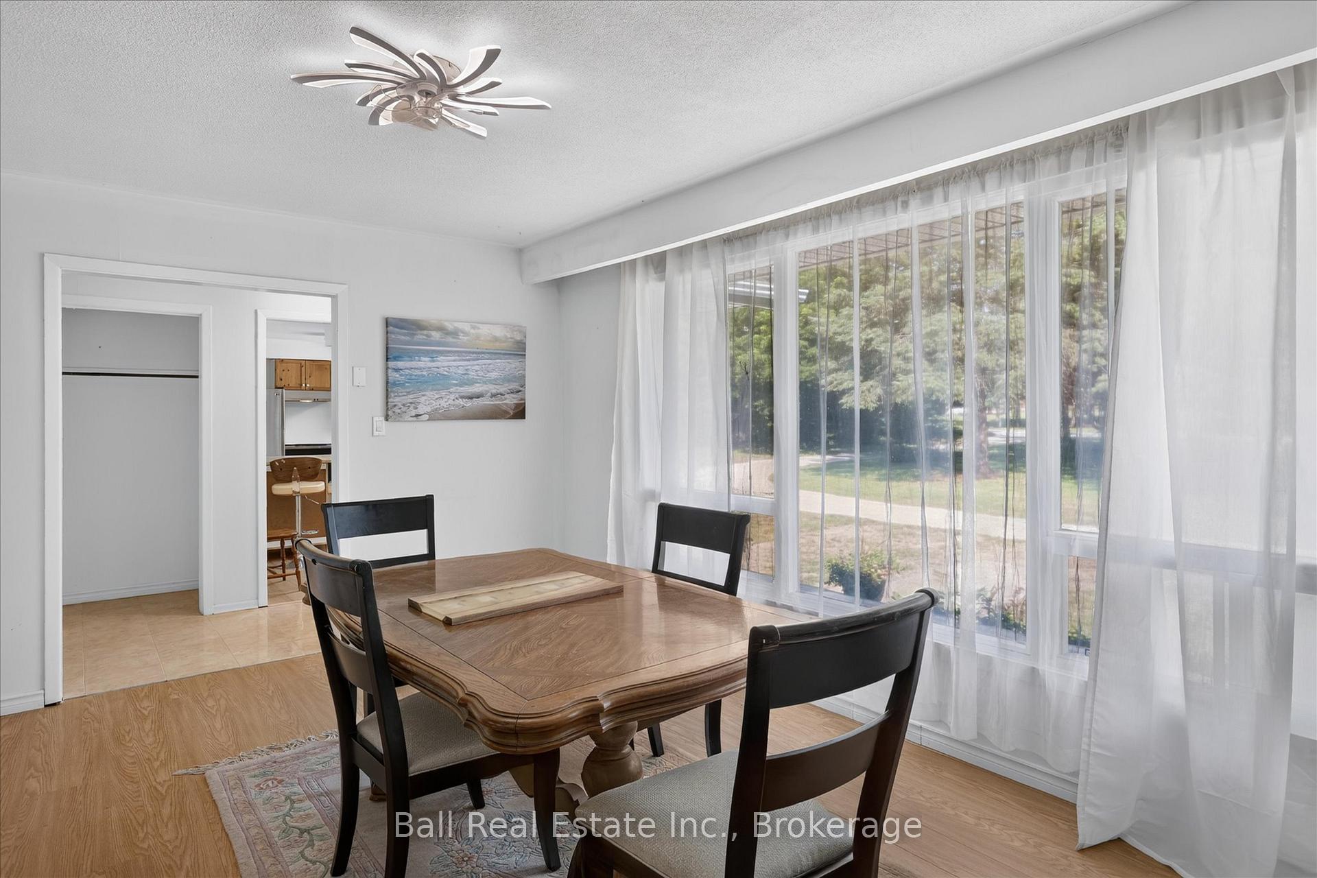 Photo 9 of 751 Ford Crescent, Cavan Monaghan, Cavan Twp — HOMEH