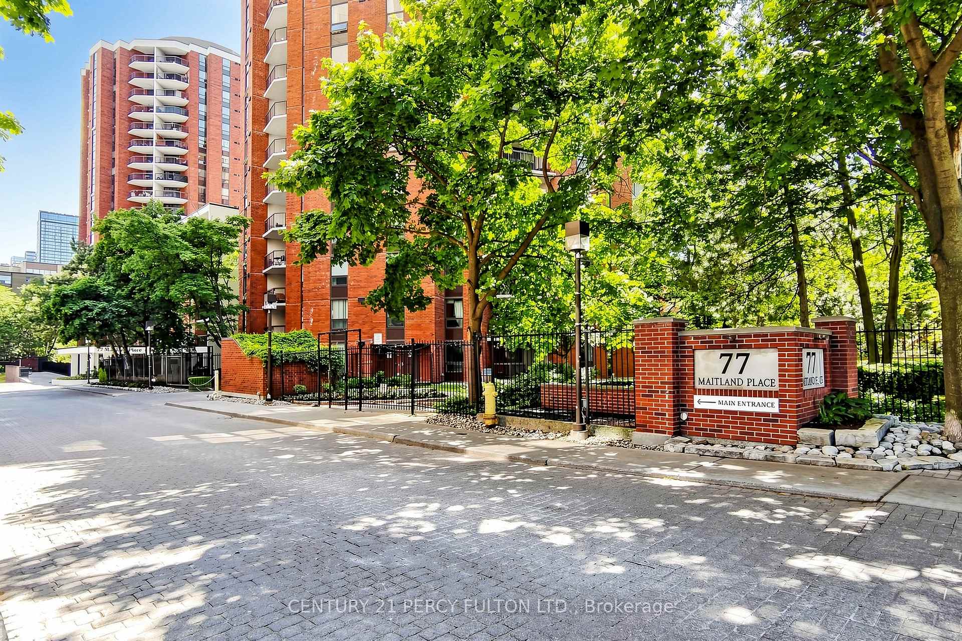Photo 3 of Unit 224, 77 Maitland Place, Toronto, Cabbagetown-South St. James Town — HOMEH