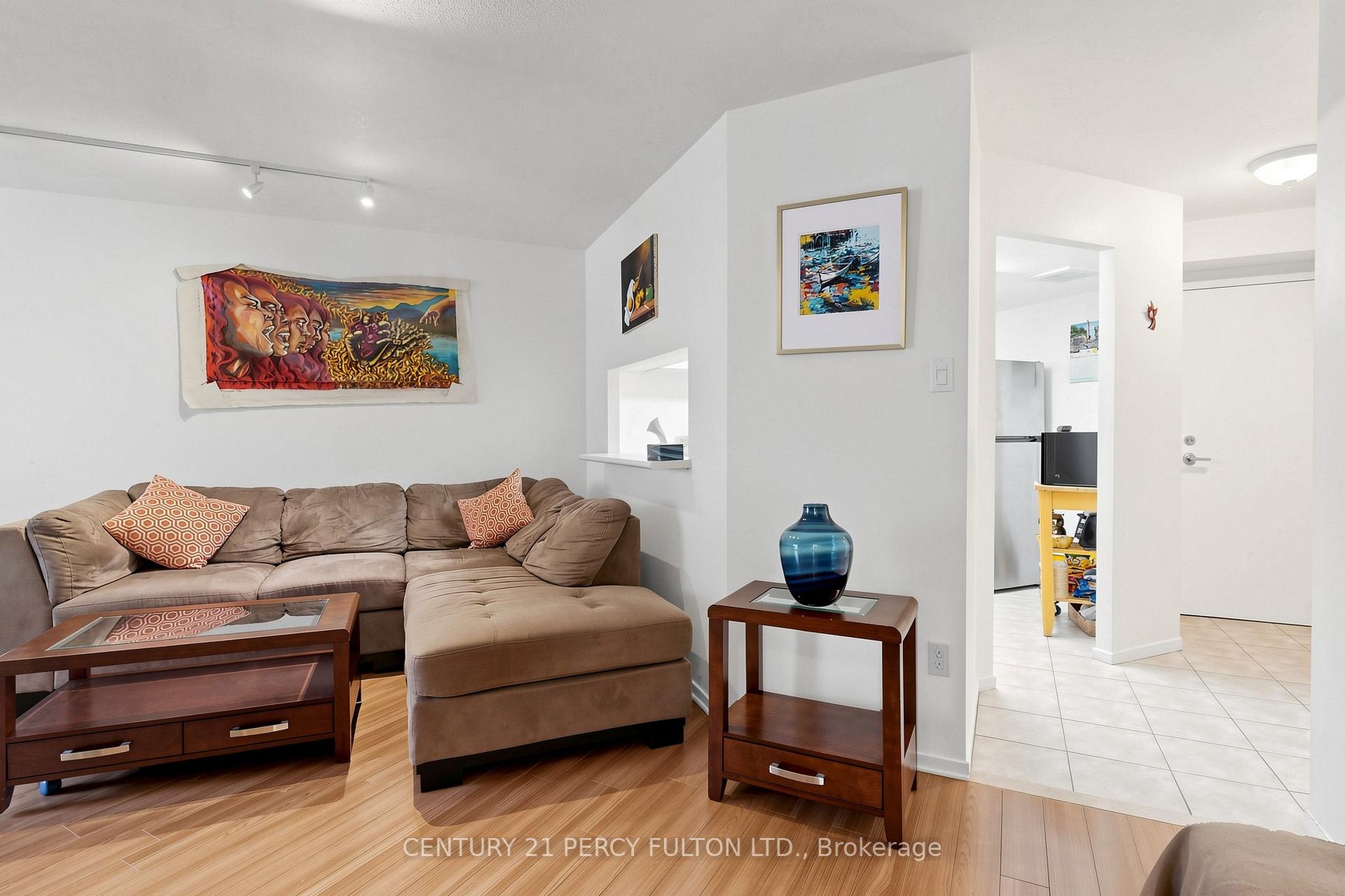 Photo 8 of Unit 224, 77 Maitland Place, Toronto, Cabbagetown-South St. James Town — HOMEH