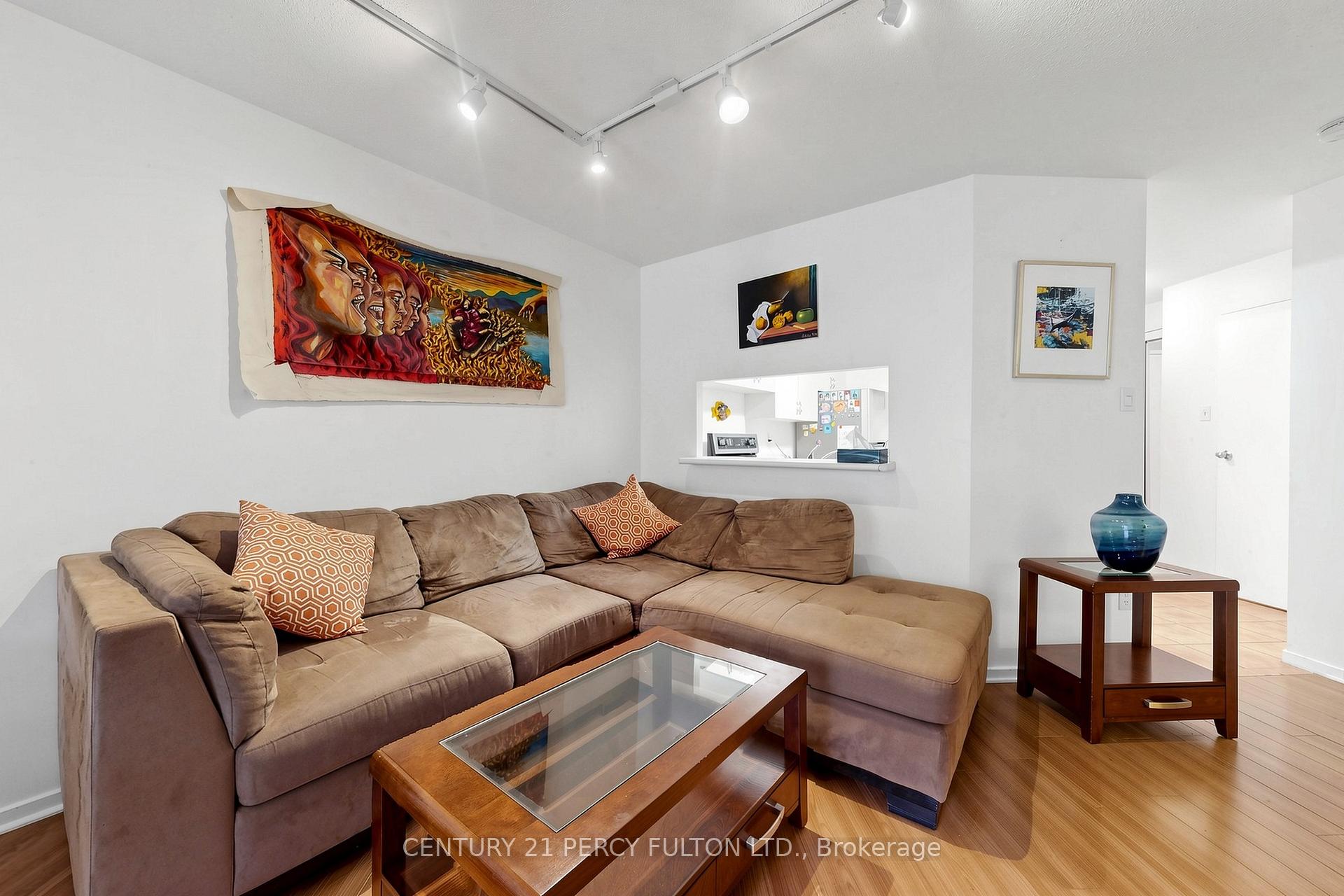 Photo 9 of Unit 224, 77 Maitland Place, Toronto, Cabbagetown-South St. James Town — HOMEH