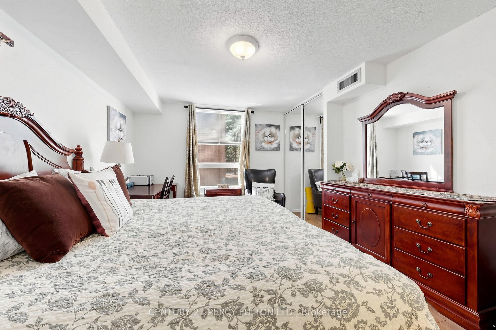 Photo 18 of Unit 224, 77 Maitland Place, Toronto, Cabbagetown-South St. James Town — HOMEH