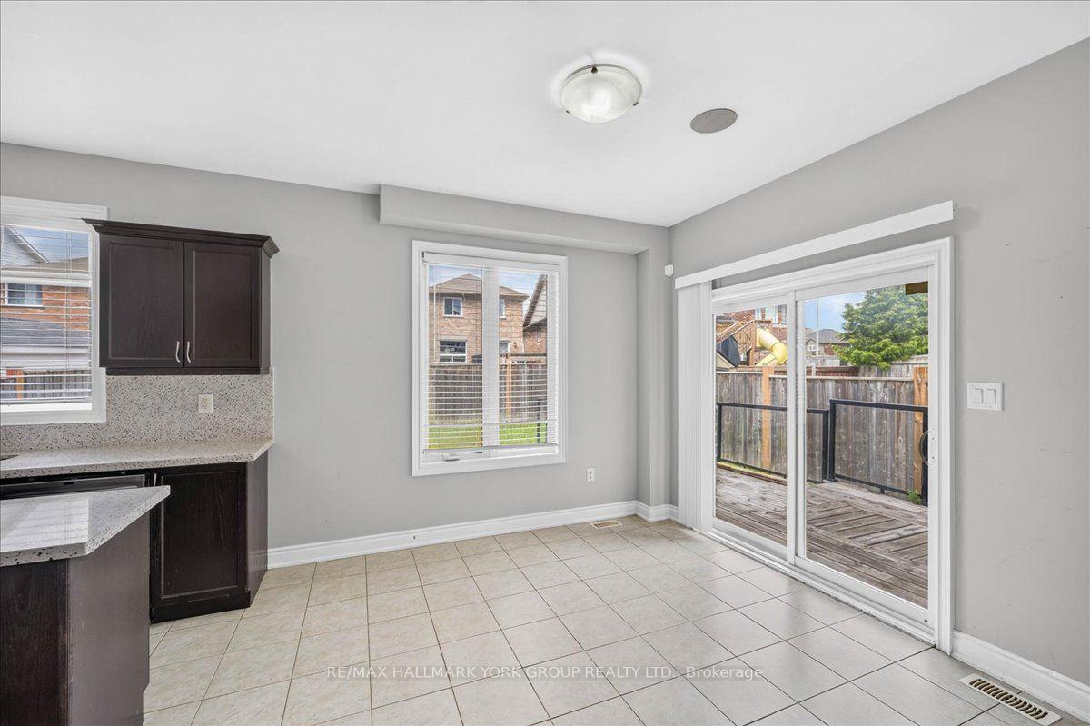 Photo 11 of 2094 Webster Boulevard, Innisfil, Alcona — HOMEH
