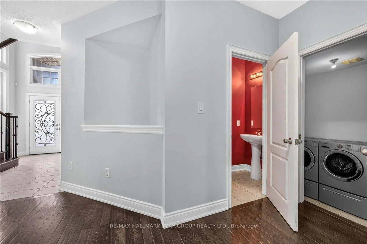 Photo 23 of 2094 Webster Boulevard, Innisfil, Alcona — HOMEH