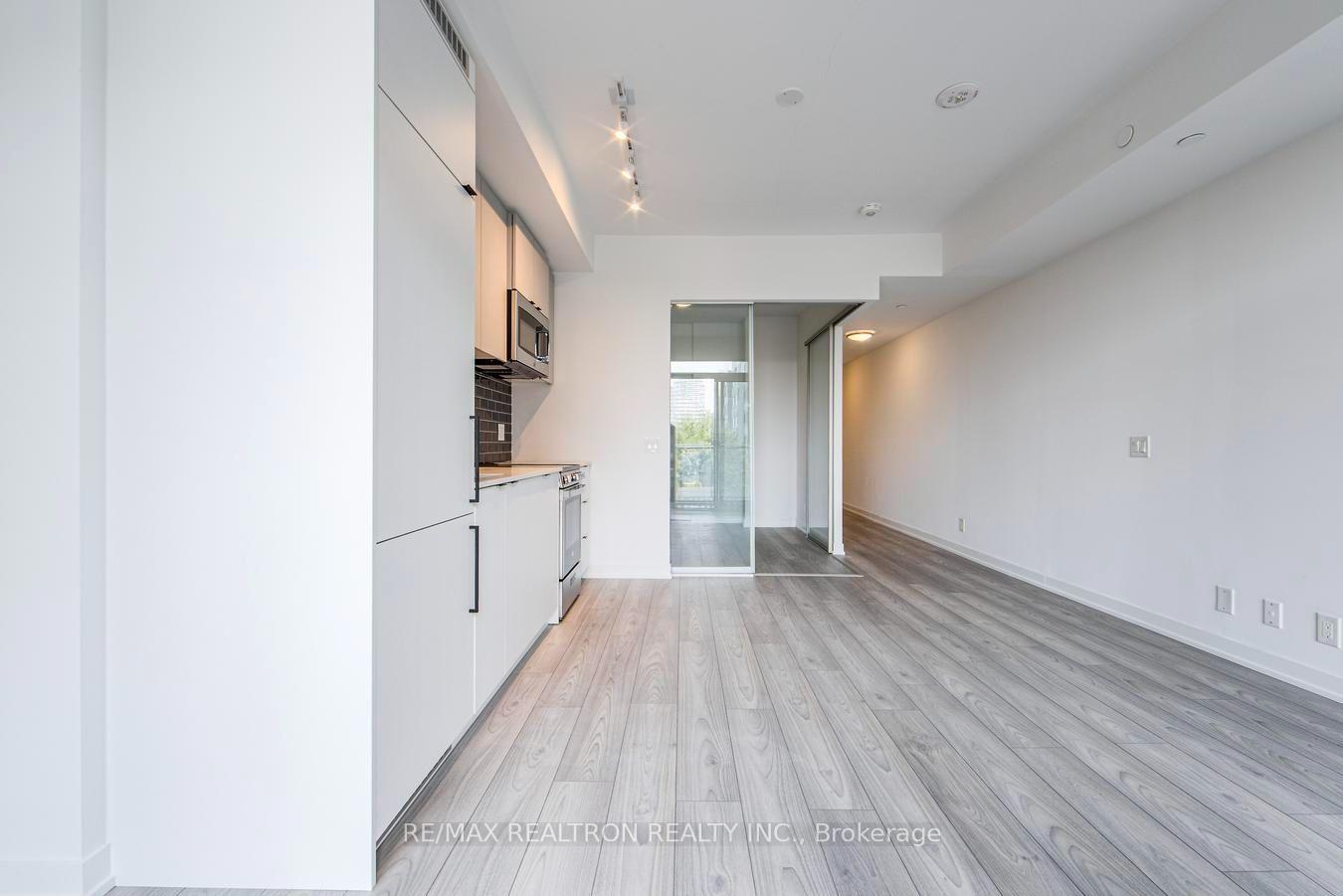 Photo 14 of Unit 303, 285 Dufferin Street, Toronto, South Parkdale — HOMEH