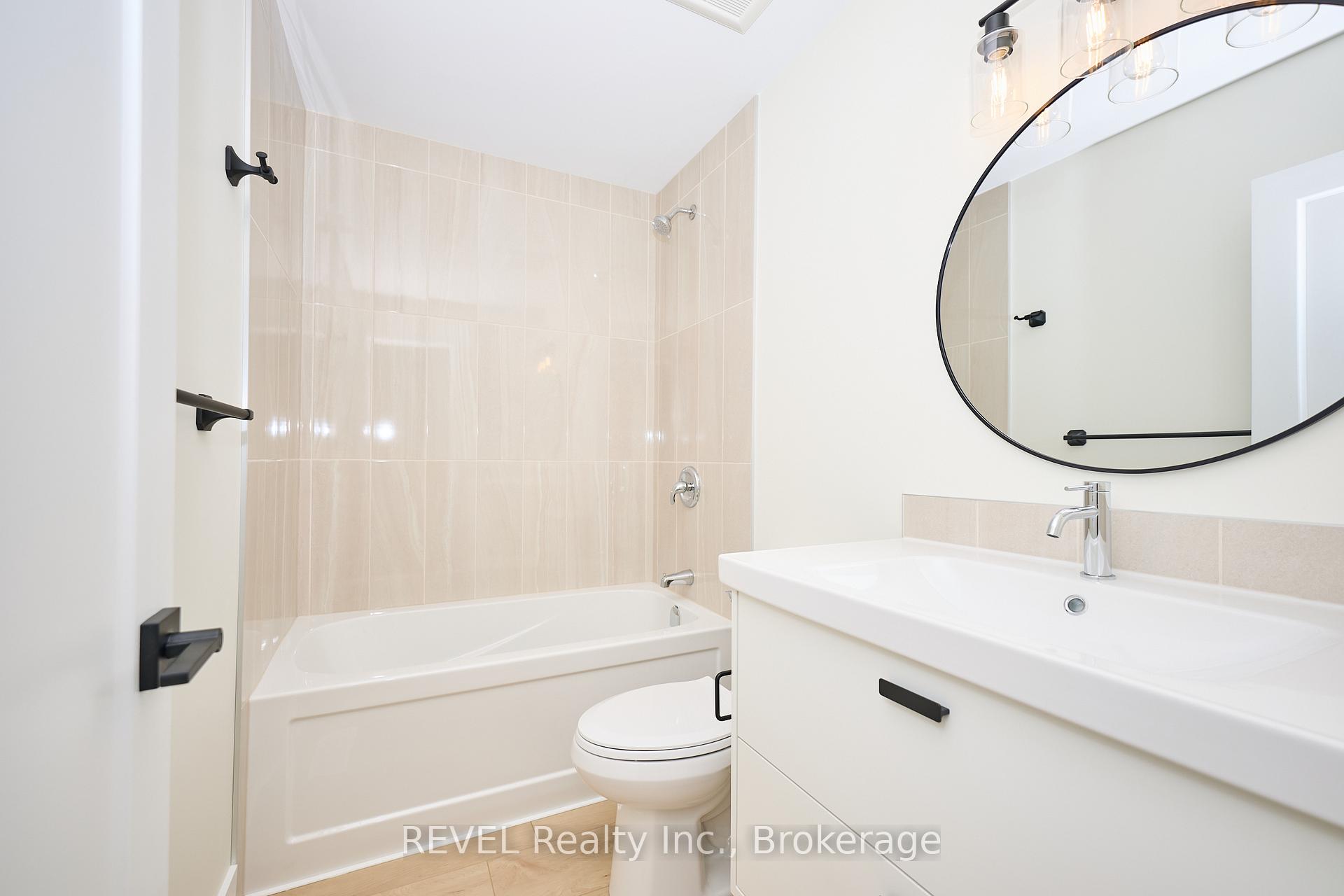 Photo 18 of Unit Upper Unit, 4650 Belfast Avenue, Niagara Falls, Ascot — HOMEH