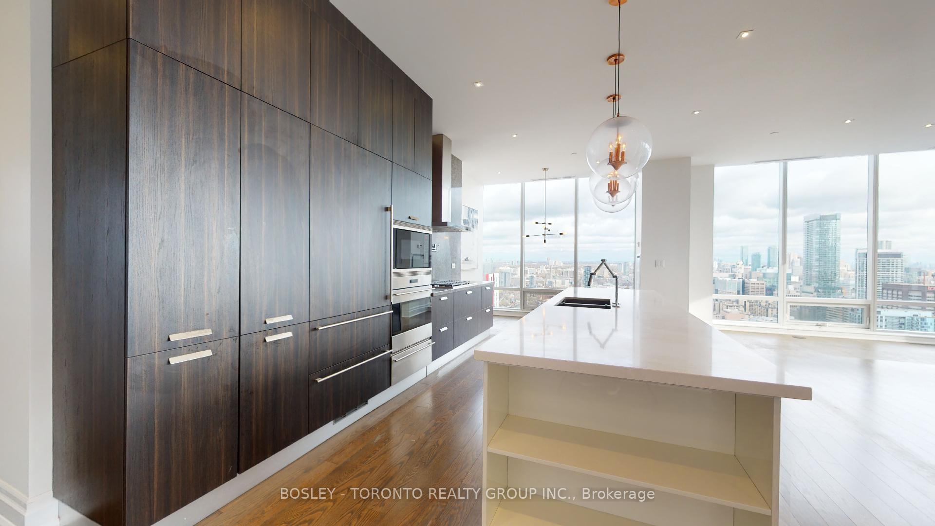 Photo 3 of Unit PH01, 295 Adelaide Street W, Toronto, Waterfront Communities — HOMEH