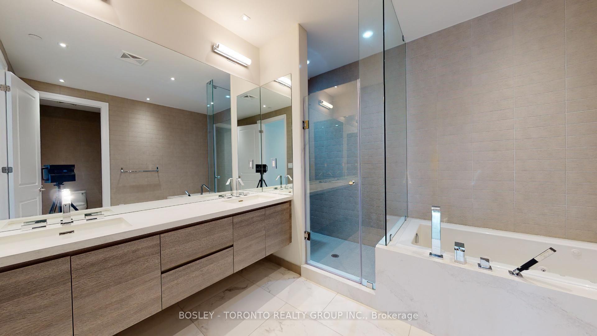 Photo 14 of Unit PH01, 295 Adelaide Street W, Toronto, Waterfront Communities — HOMEH