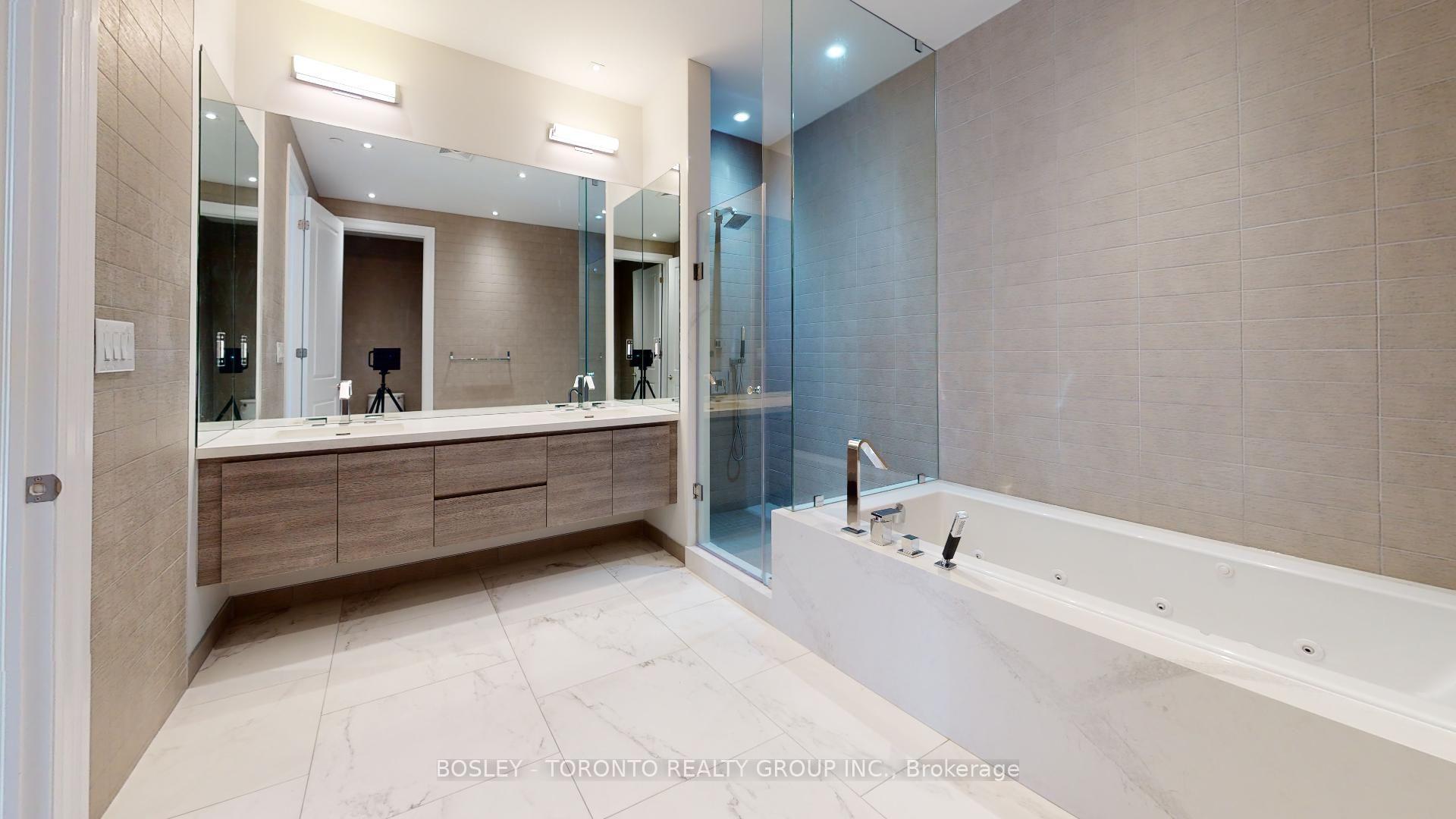 Photo 15 of Unit PH01, 295 Adelaide Street W, Toronto, Waterfront Communities — HOMEH