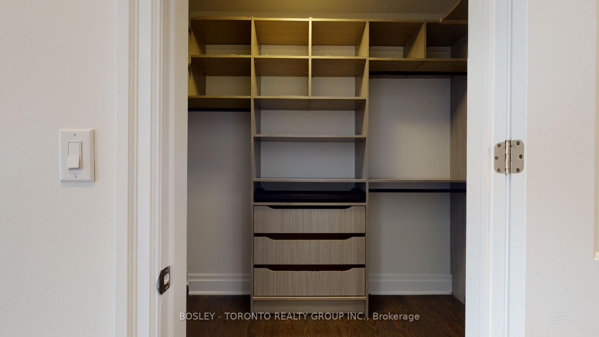 Photo 16 of Unit PH01, 295 Adelaide Street W, Toronto, Waterfront Communities — HOMEH
