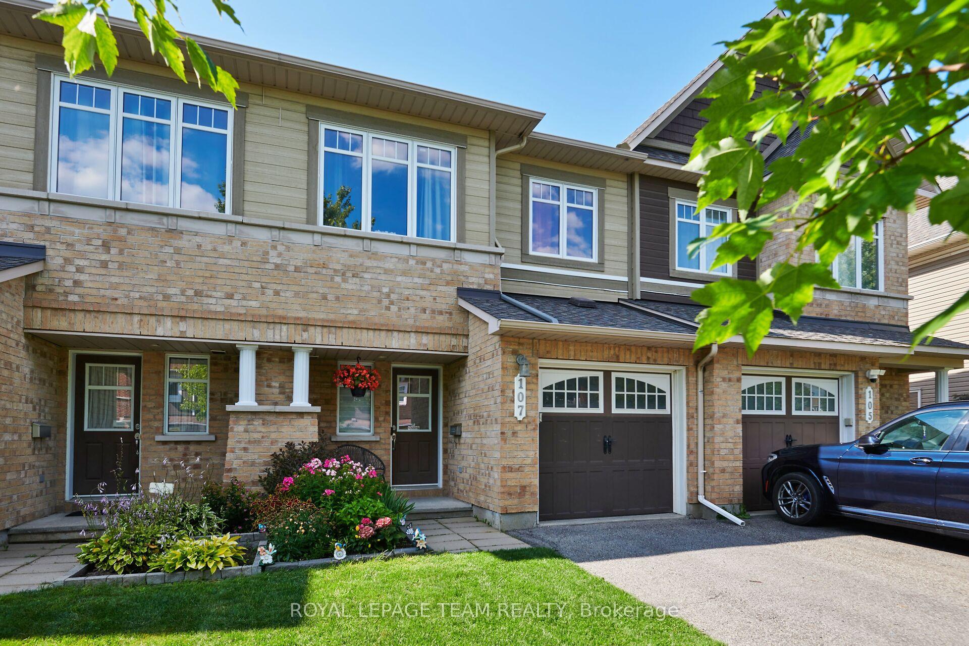 Photo 1 of 107 Garrity Crescent, Ottawa, Barrhaven - Strandherd — HOMEH