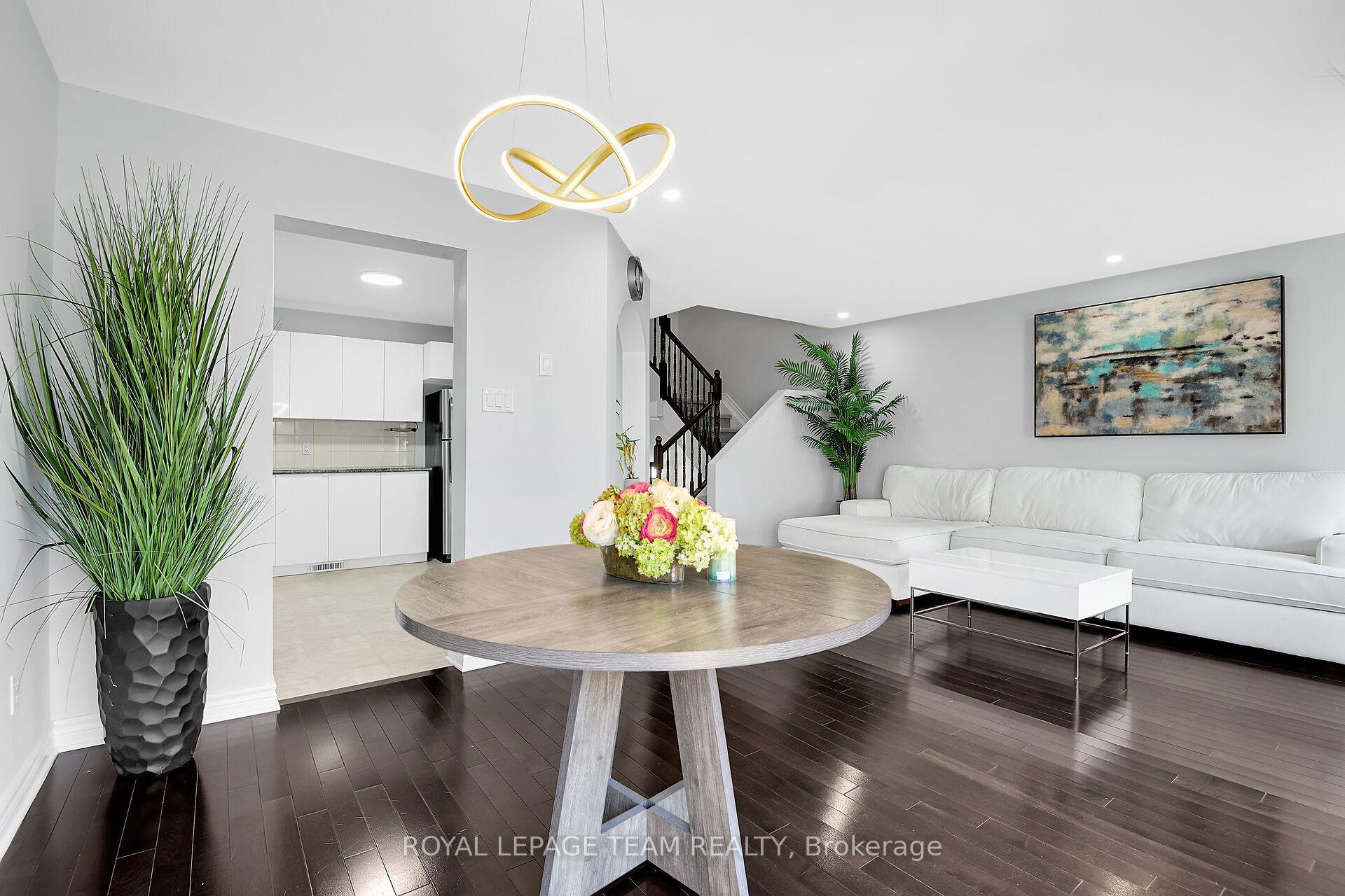 Photo 11 of 107 Garrity Crescent, Ottawa, Barrhaven - Strandherd — HOMEH