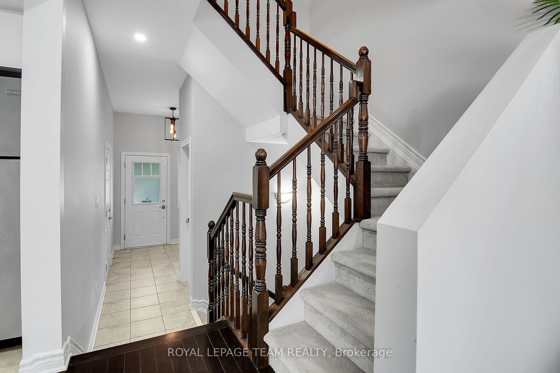 Photo 19 of 107 Garrity Crescent, Ottawa, Barrhaven - Strandherd — HOMEH