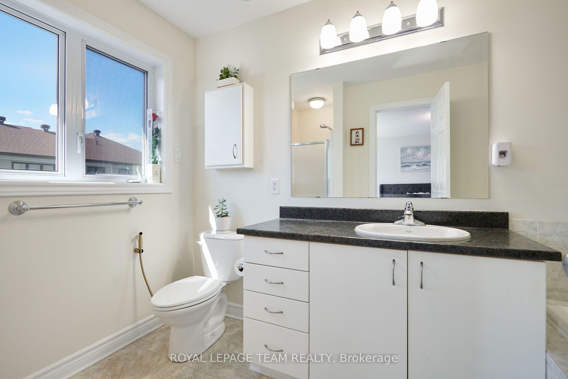 Photo 24 of 107 Garrity Crescent, Ottawa, Barrhaven - Strandherd — HOMEH