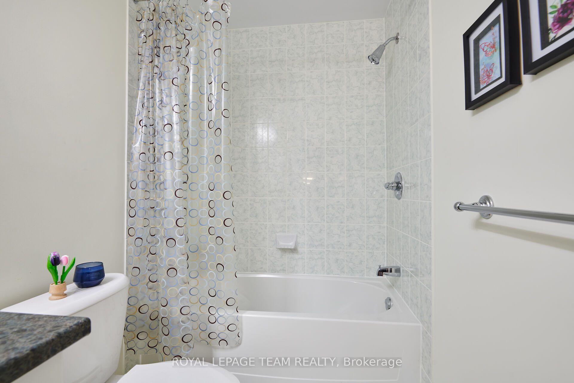 Photo 25 of 107 Garrity Crescent, Ottawa, Barrhaven - Strandherd — HOMEH