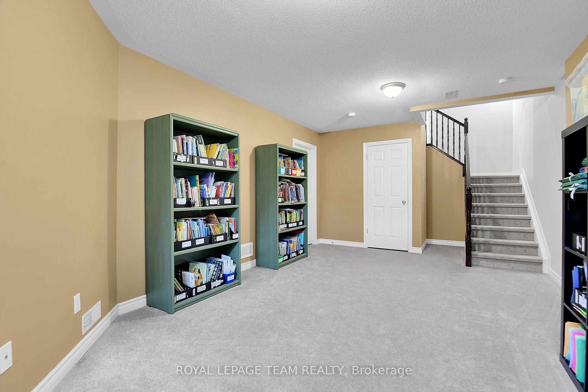 Photo 36 of 107 Garrity Crescent, Ottawa, Barrhaven - Strandherd — HOMEH