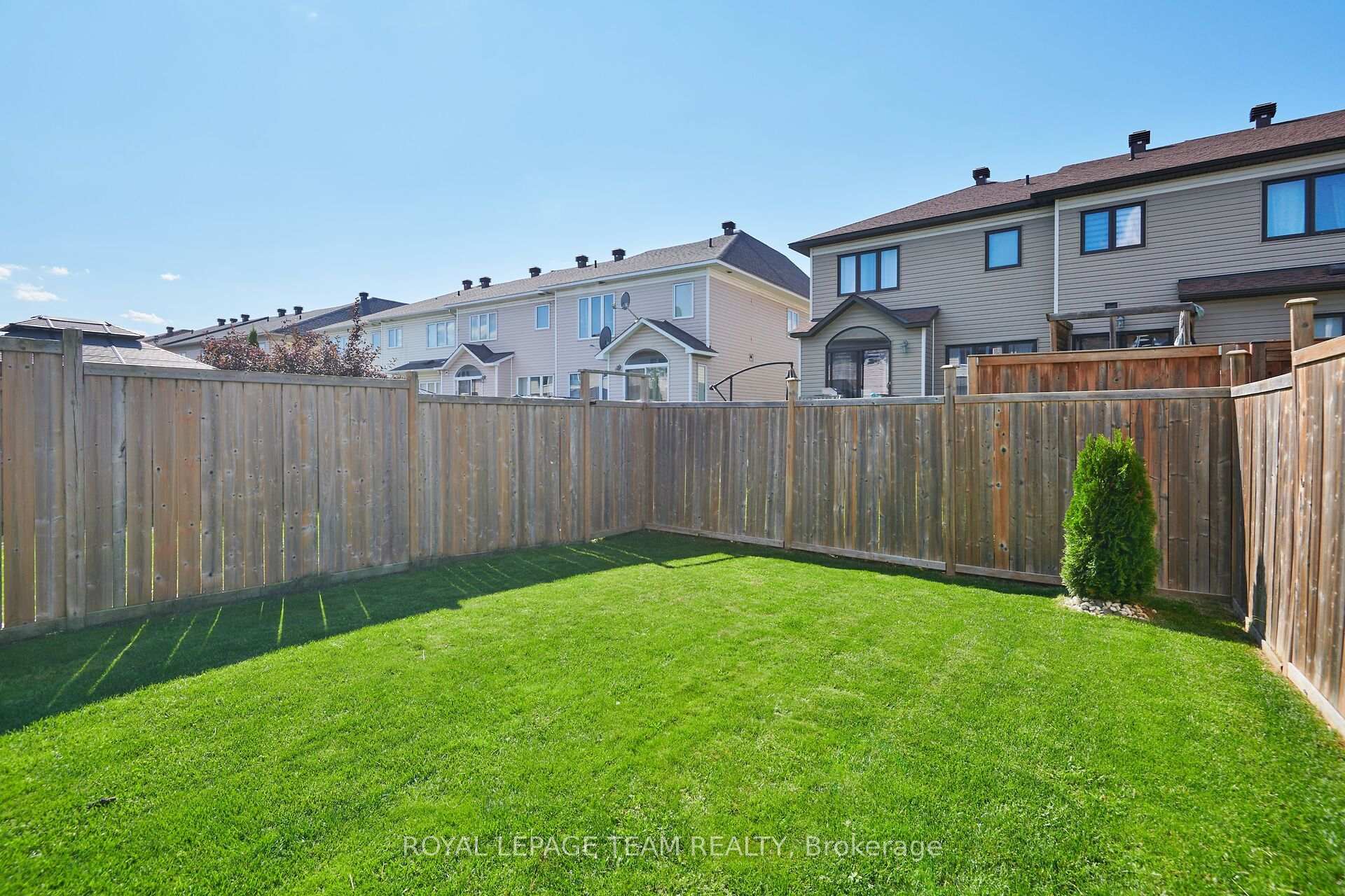 Photo 39 of 107 Garrity Crescent, Ottawa, Barrhaven - Strandherd — HOMEH
