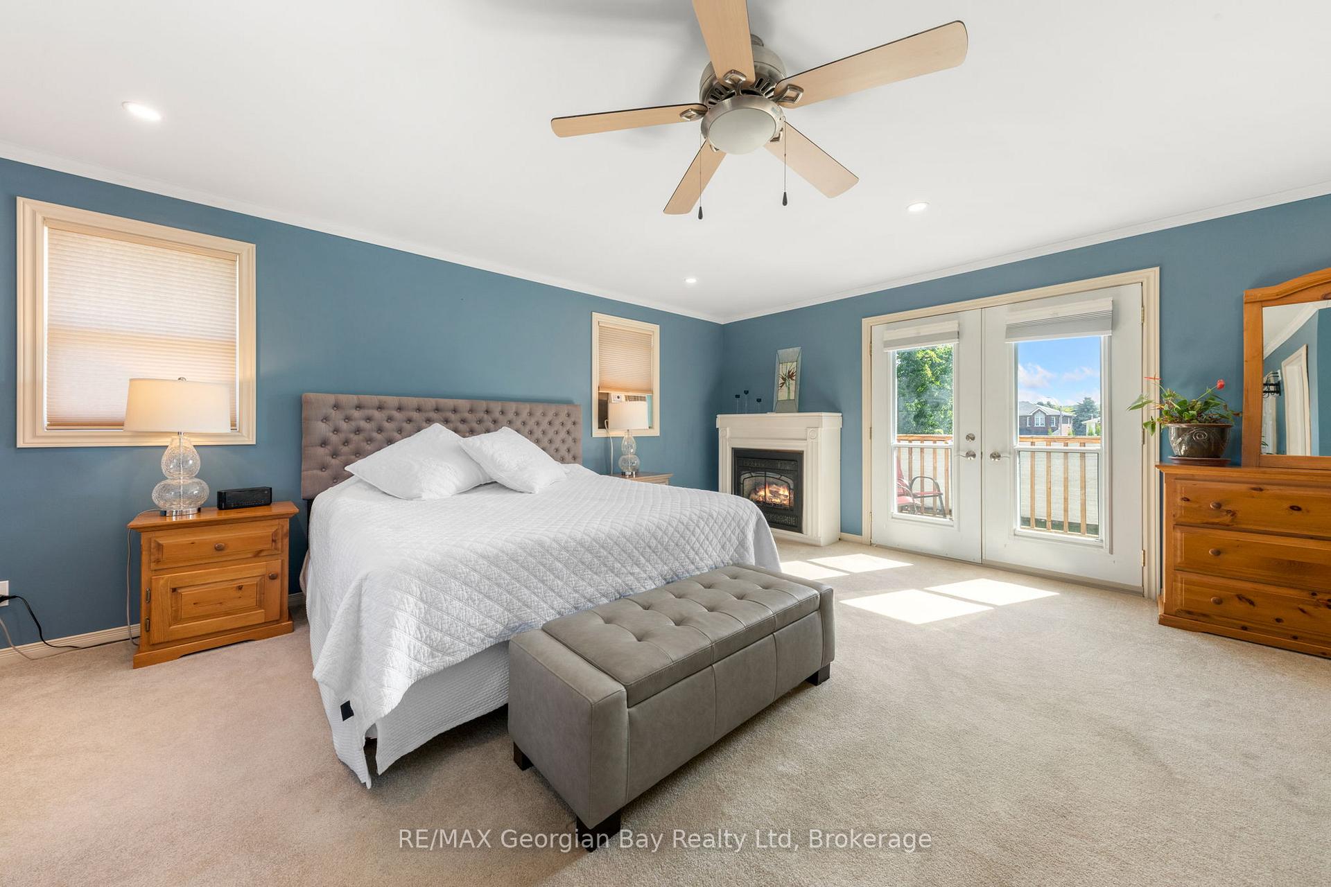 Photo 16 of 911 Watson Place, Midland — HOMEH