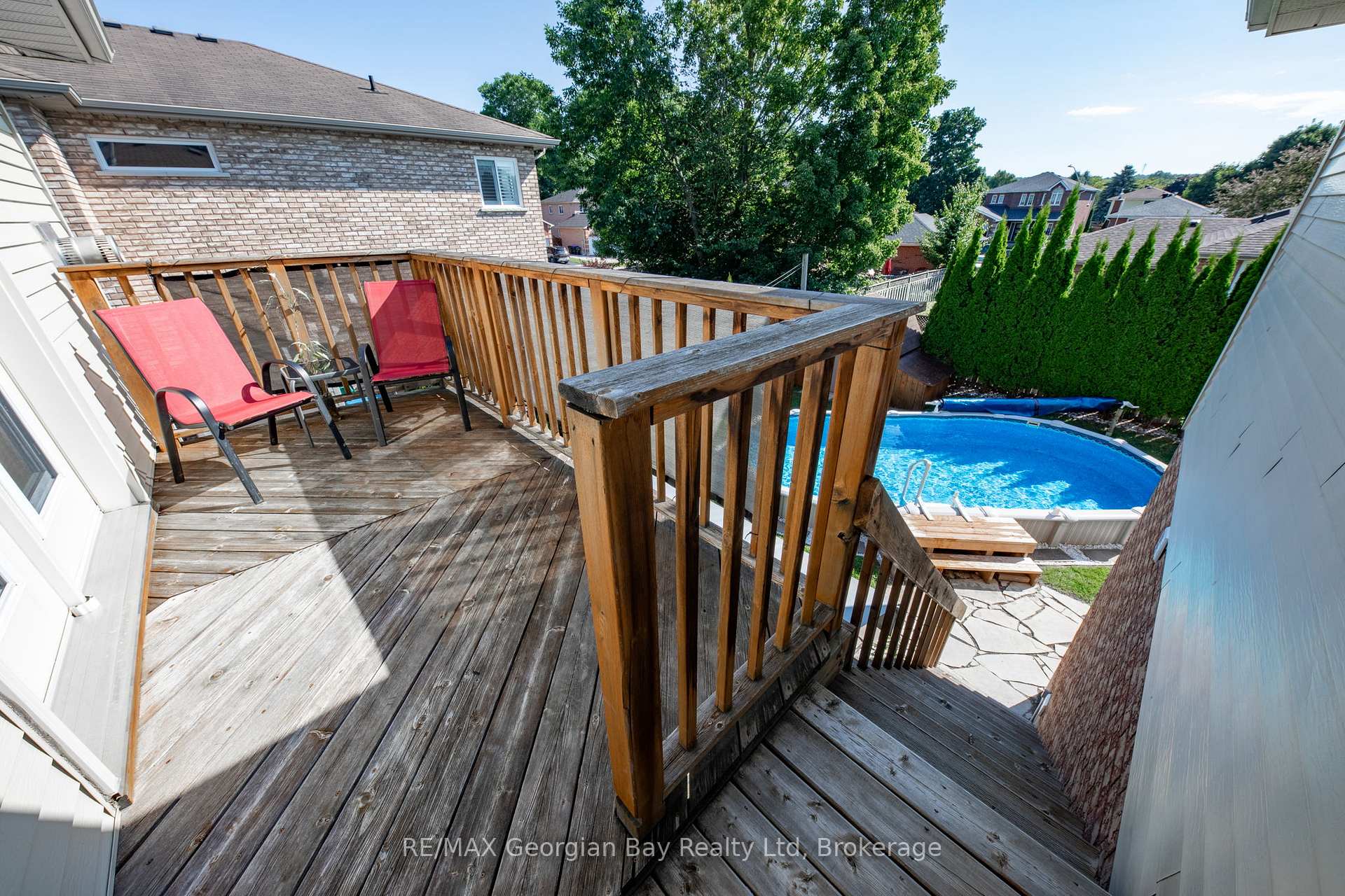 Photo 18 of 911 Watson Place, Midland — HOMEH