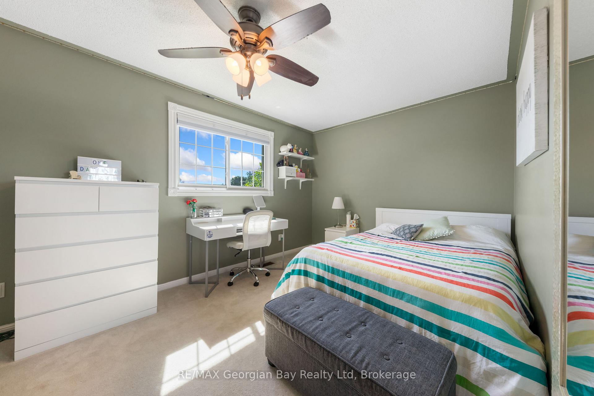 Photo 22 of 911 Watson Place, Midland — HOMEH