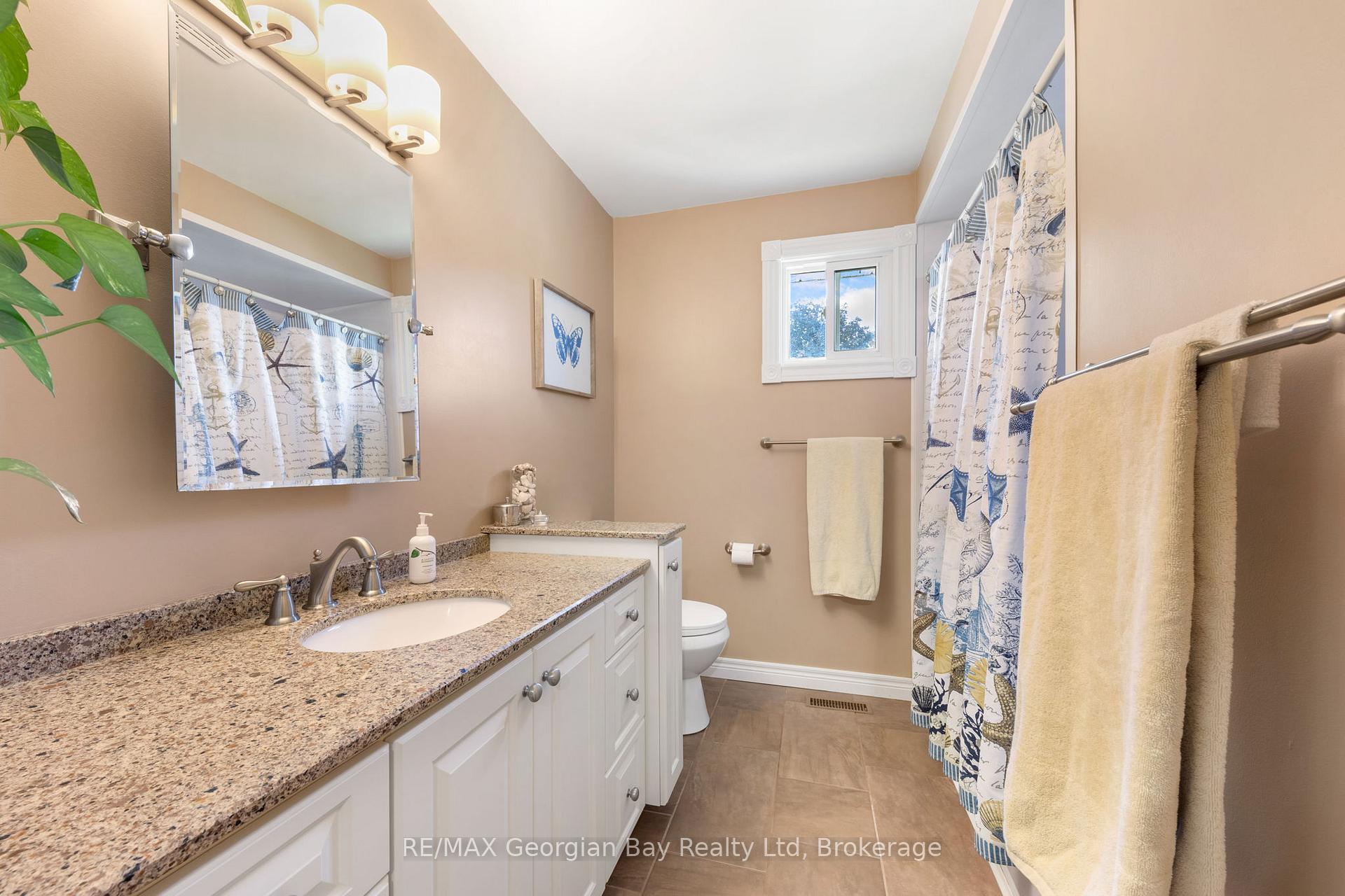 Photo 26 of 911 Watson Place, Midland — HOMEH
