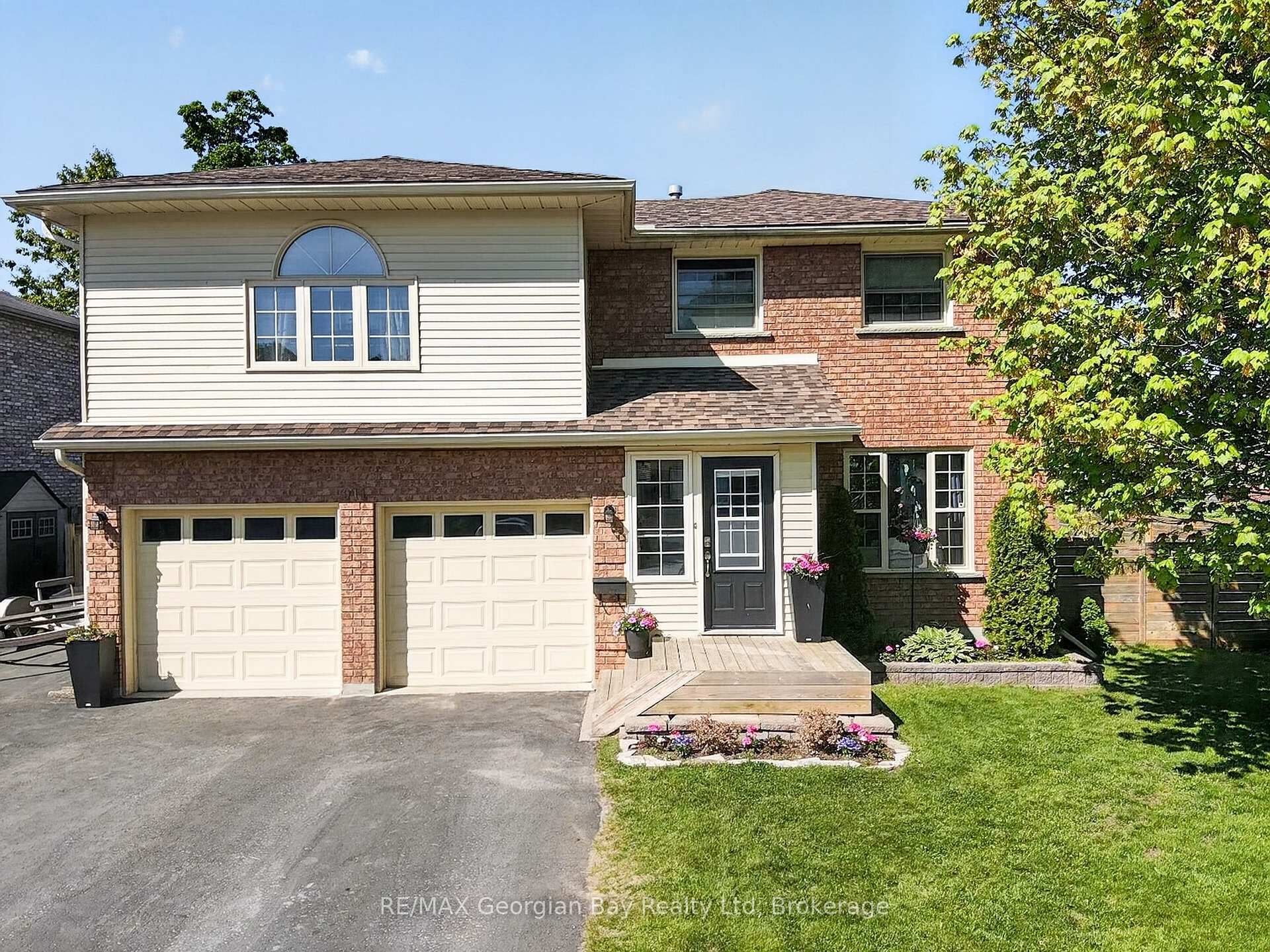 Photo 31 of 911 Watson Place, Midland — HOMEH