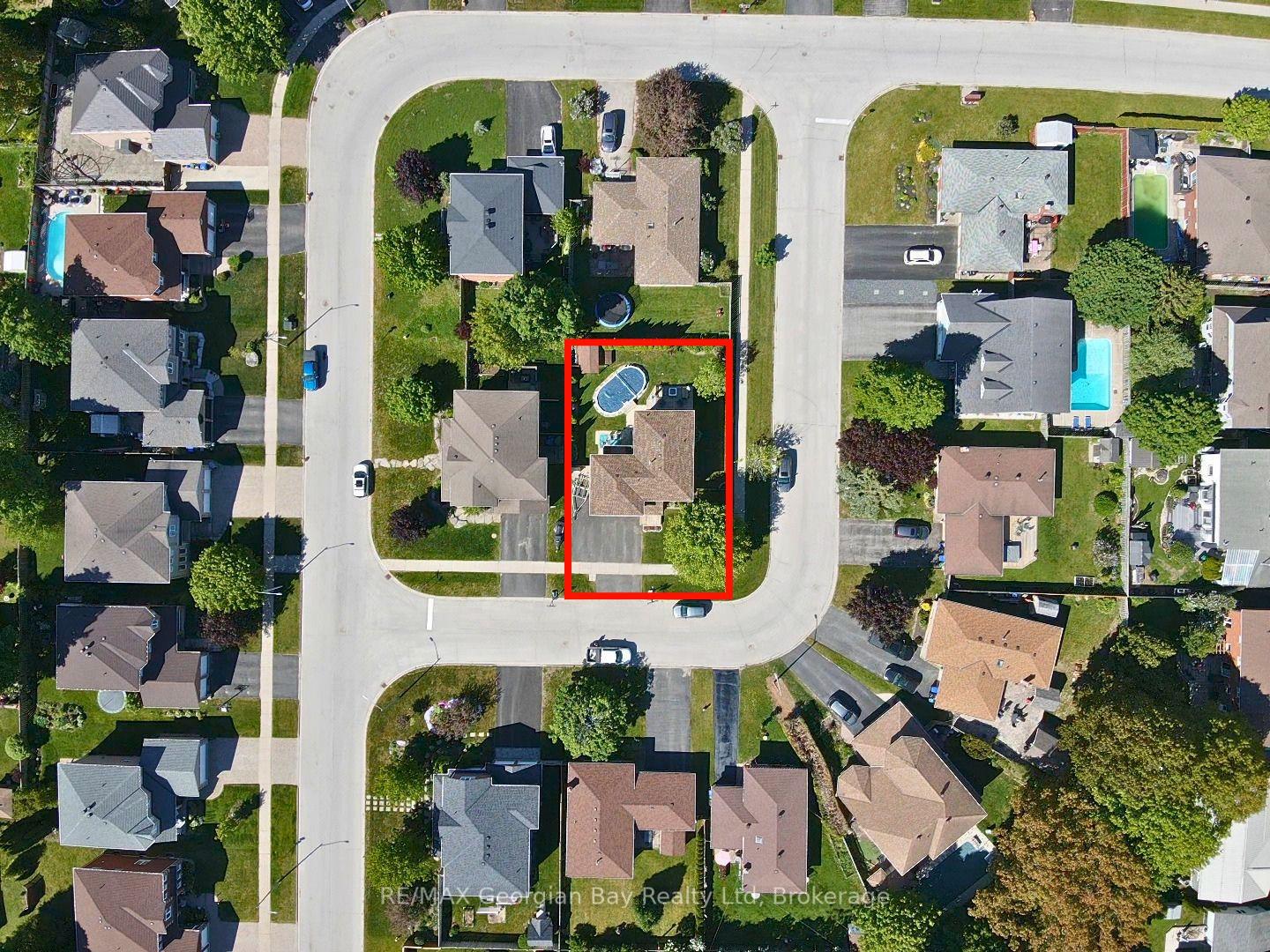Photo 44 of 911 Watson Place, Midland — HOMEH