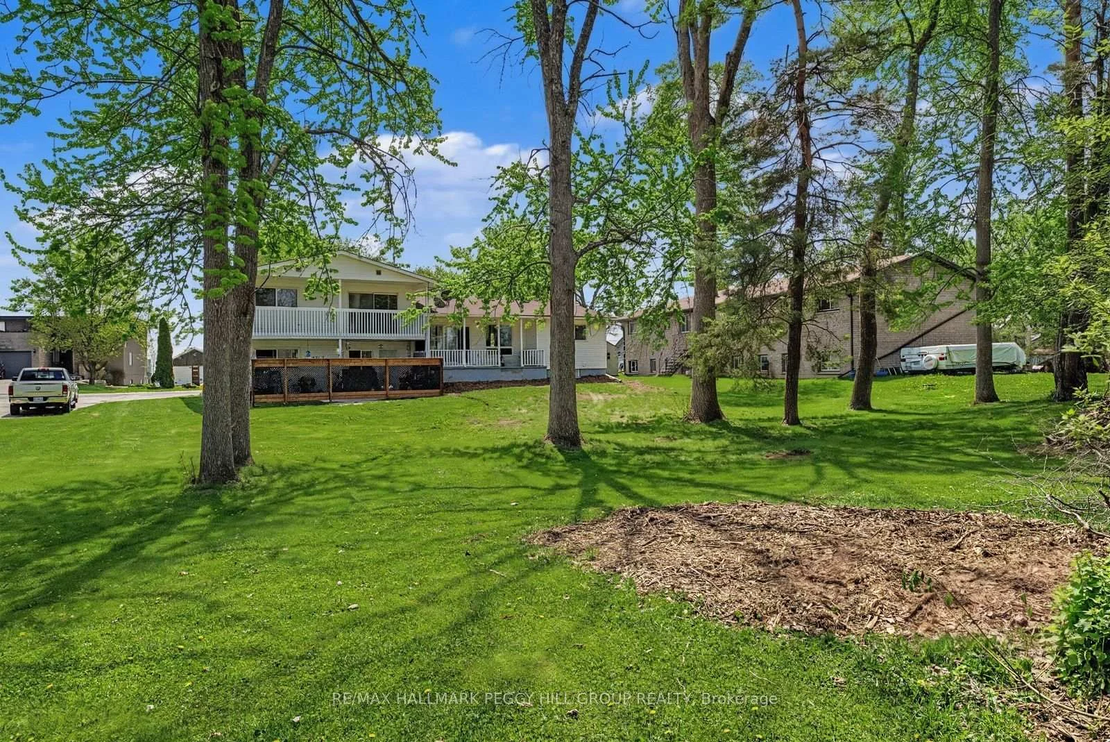 Photo 26 of 22 Olive Crescent, Orillia — HOMEH