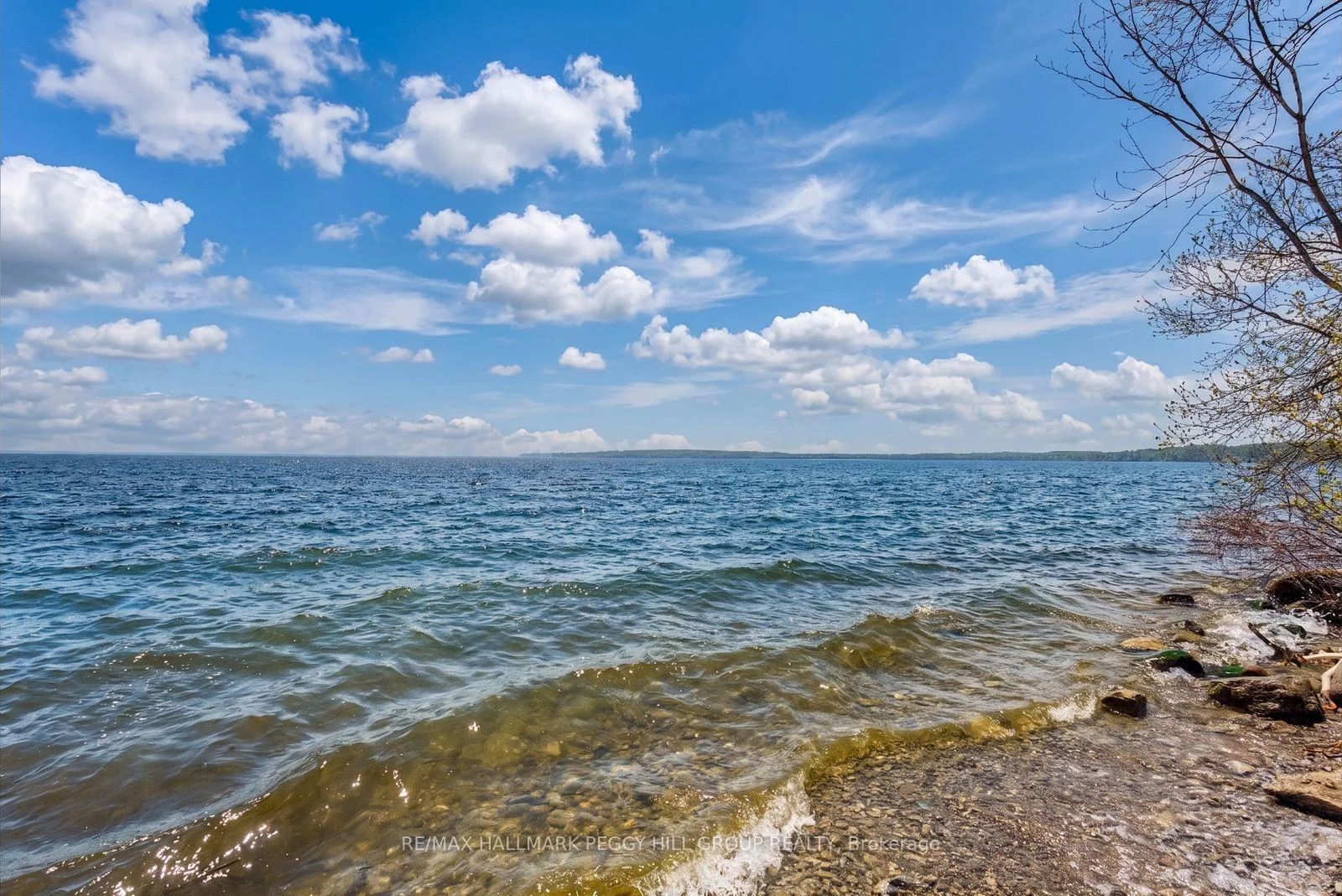 Photo 38 of 22 Olive Crescent, Orillia — HOMEH