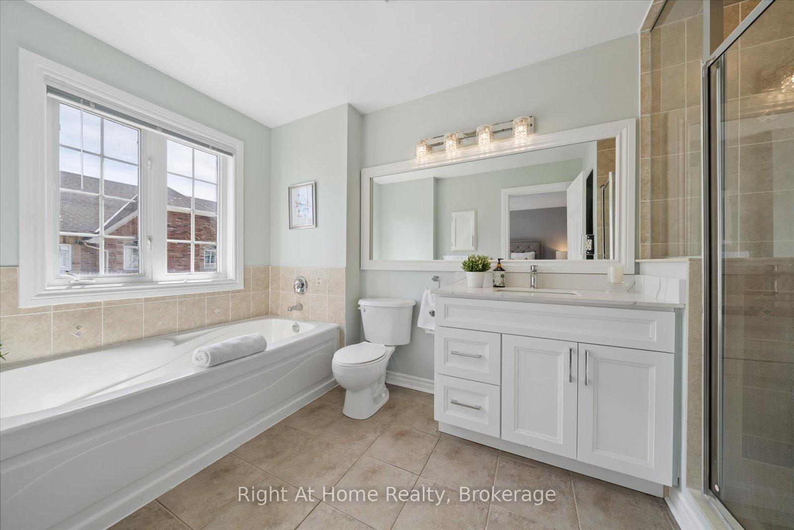 Photo 16 of 17 Wicker Park Way, Whitby, Pringle Creek — HOMEH