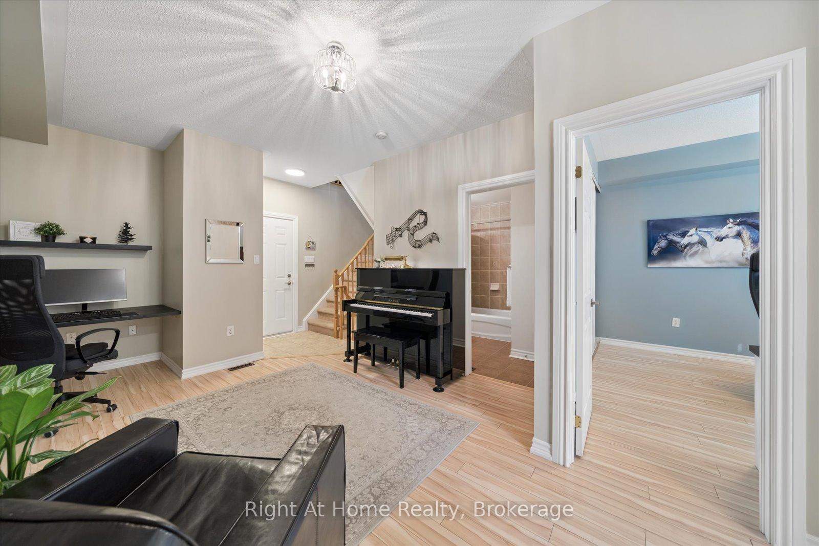 Photo 26 of 17 Wicker Park Way, Whitby, Pringle Creek — HOMEH