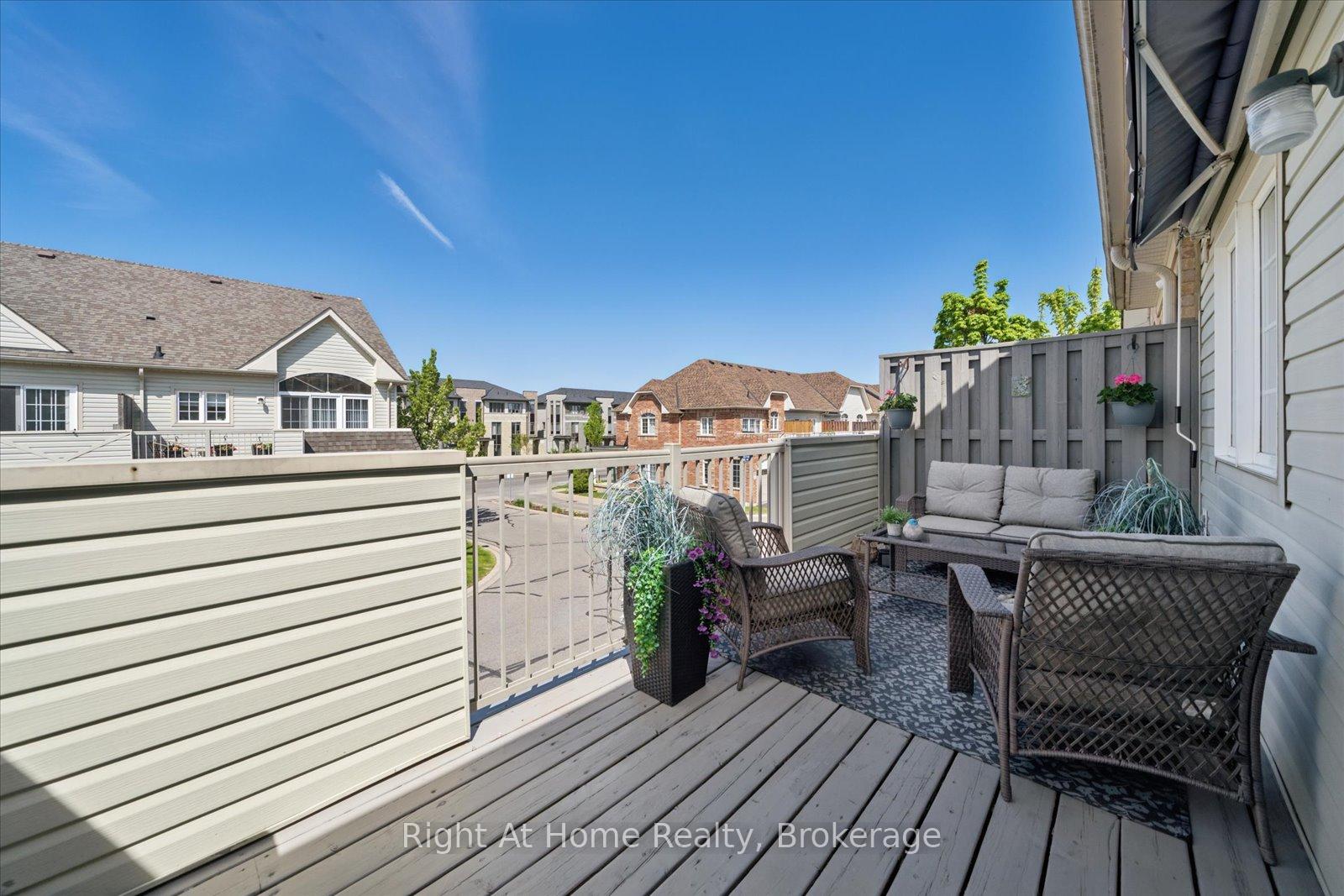 Photo 31 of 17 Wicker Park Way, Whitby, Pringle Creek — HOMEH