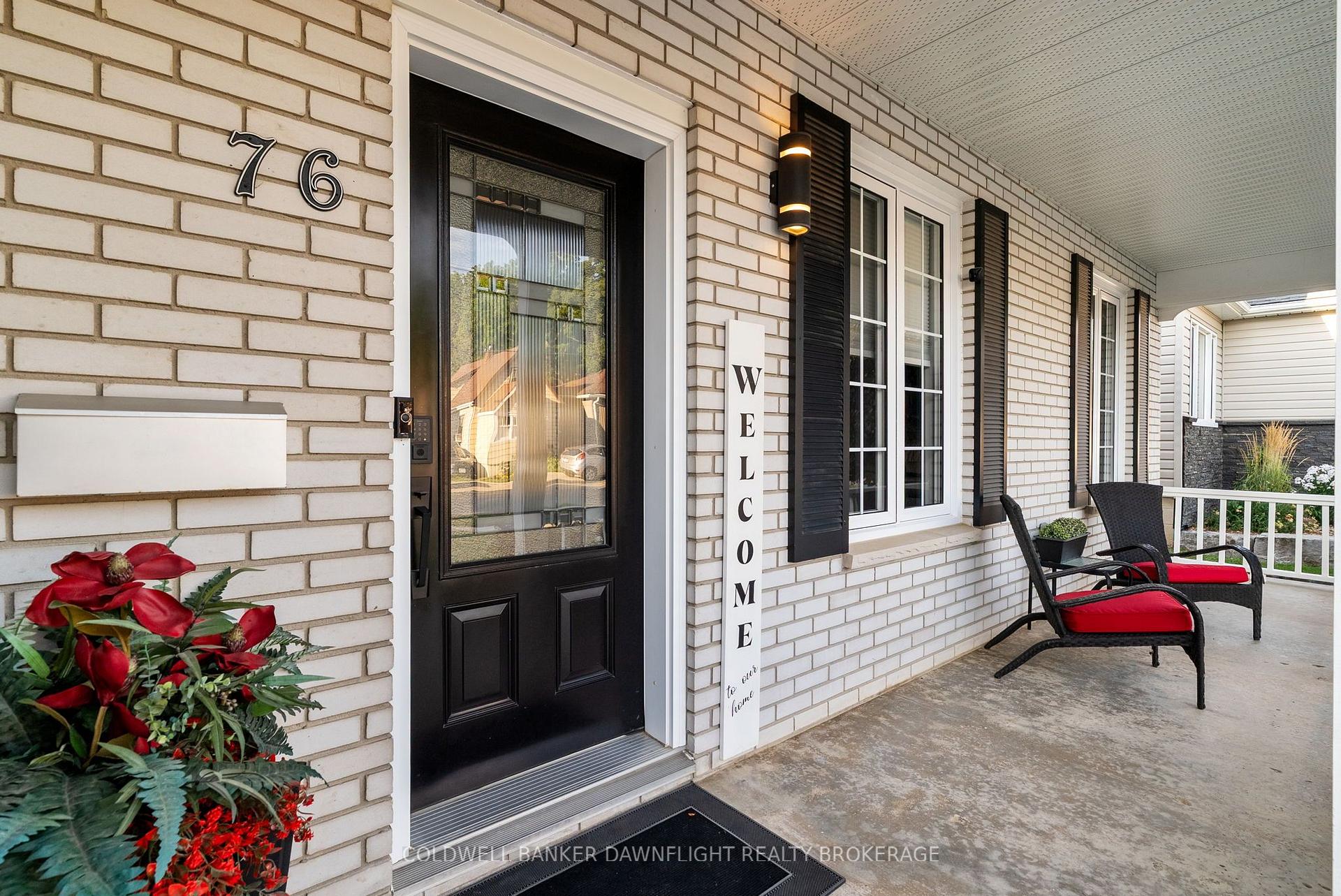 Photo 7 of 76 Sanders Street W, South Huron, Exeter — HOMEH