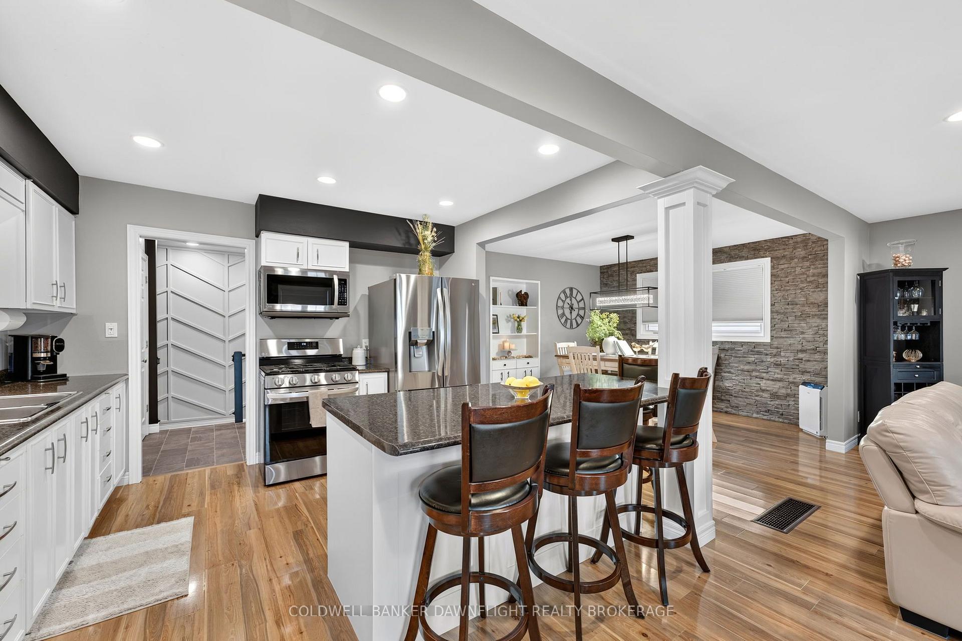 Photo 16 of 76 Sanders Street W, South Huron, Exeter — HOMEH