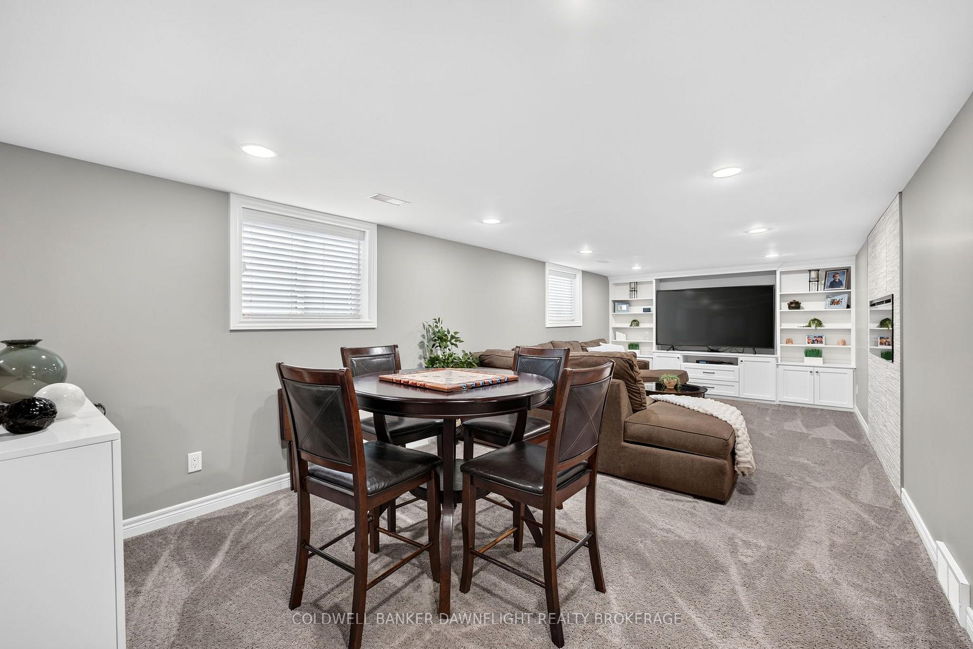 Photo 24 of 76 Sanders Street W, South Huron, Exeter — HOMEH