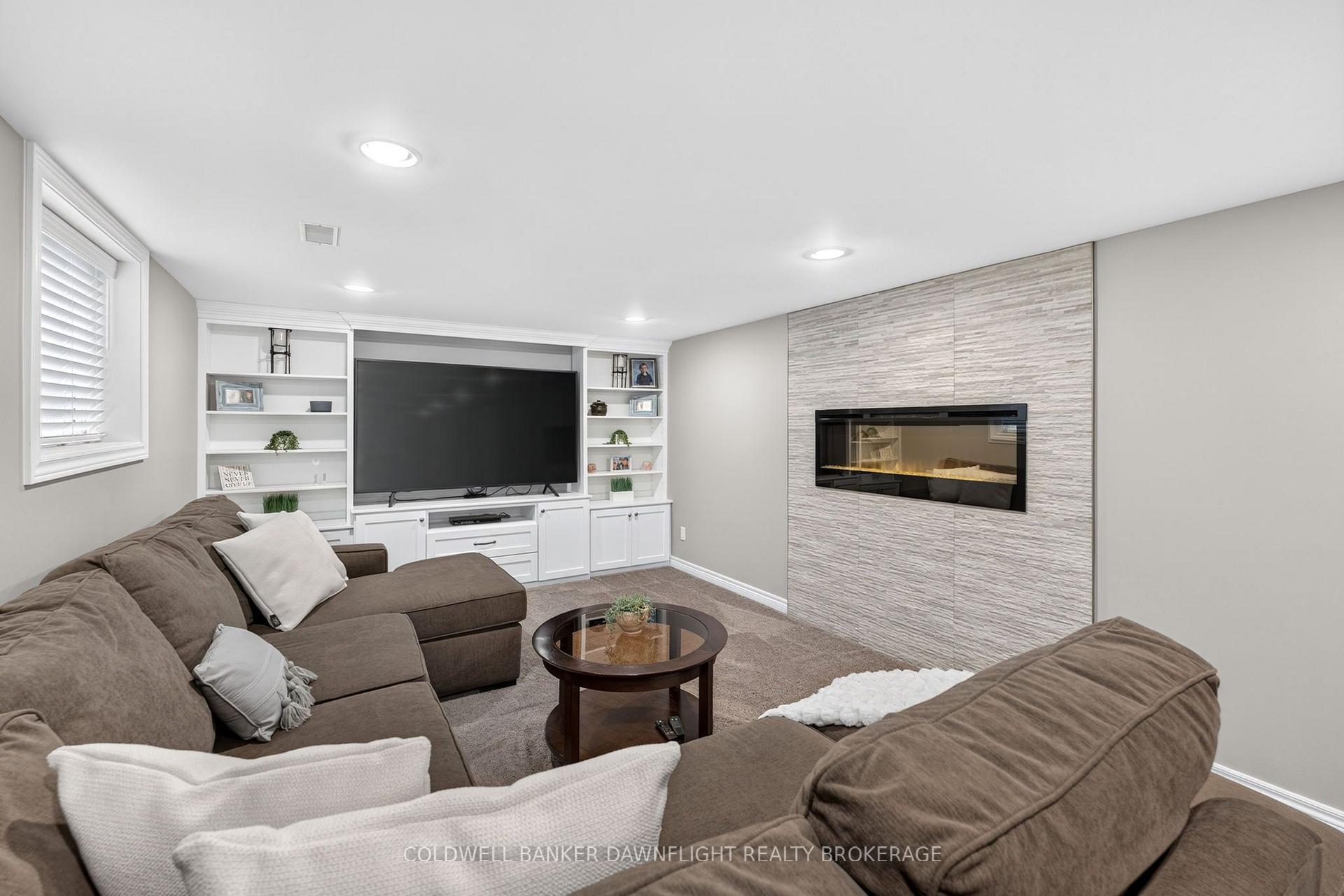 Photo 26 of 76 Sanders Street W, South Huron, Exeter — HOMEH