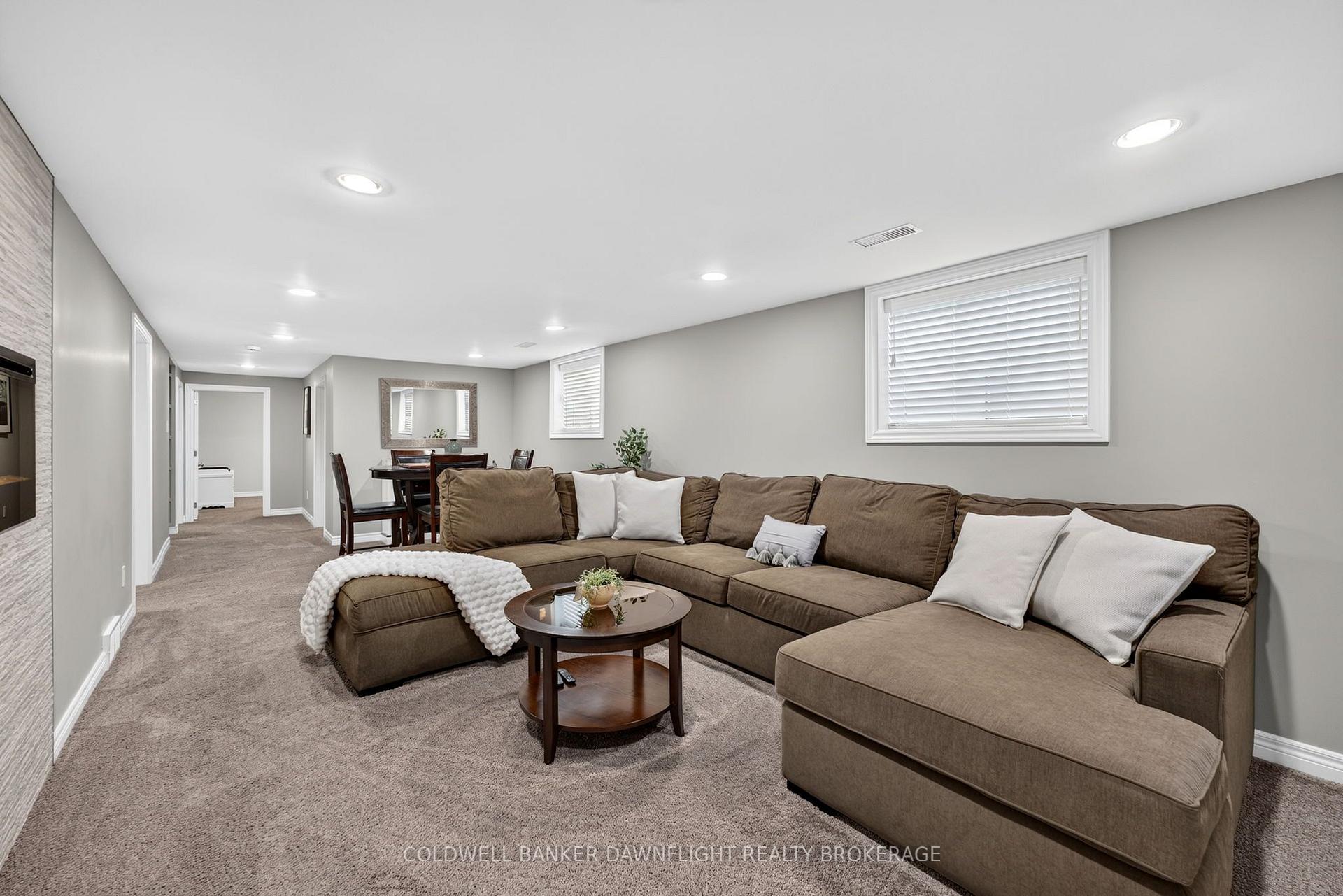 Photo 27 of 76 Sanders Street W, South Huron, Exeter — HOMEH