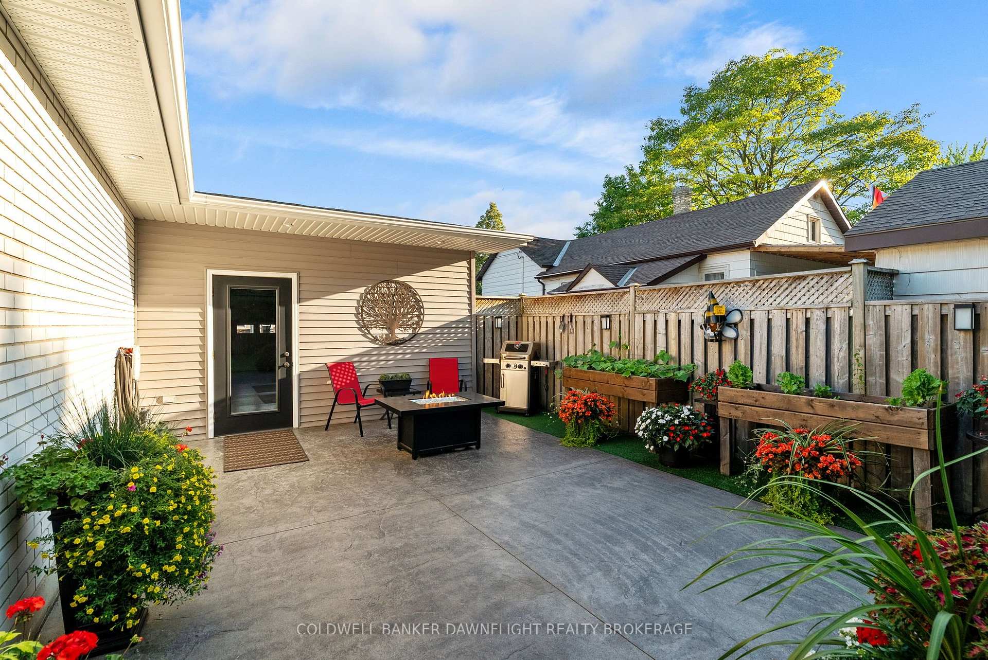 Photo 36 of 76 Sanders Street W, South Huron, Exeter — HOMEH