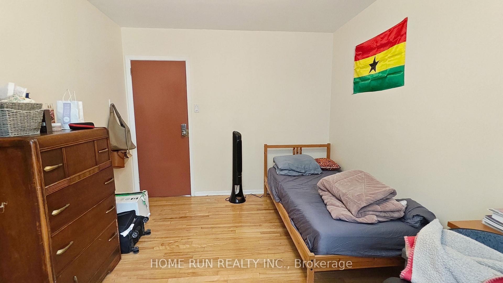 Photo 59 of 1023 Meadowlands Drive, Ottawa, Carleton Square — HOMEH
