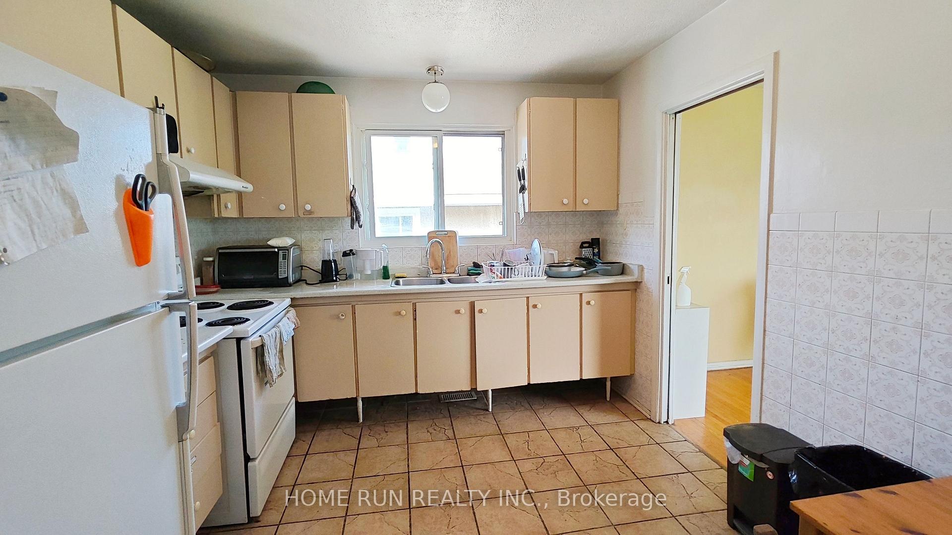Photo 30 of 1023 Meadowlands Drive, Ottawa, Carleton Square — HOMEH