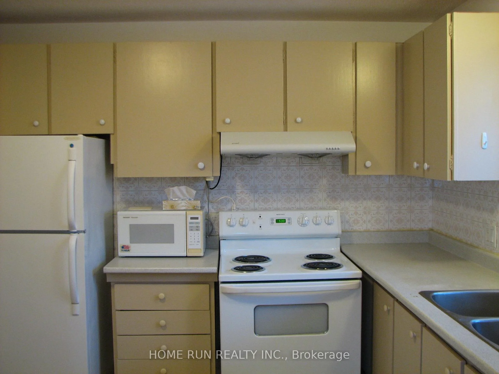 Photo 34 of 1023 Meadowlands Drive, Ottawa, Carleton Square — HOMEH