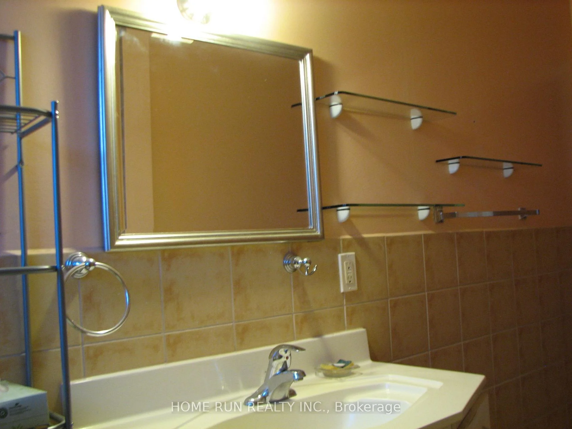 Photo 55 of 1023 Meadowlands Drive, Ottawa, Carleton Square — HOMEH