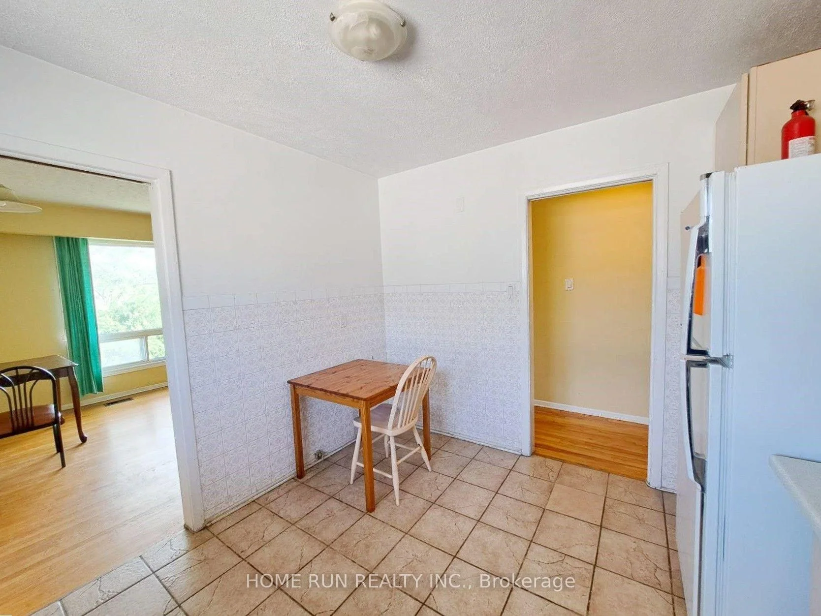Photo 37 of 1023 Meadowlands Drive, Ottawa, Carleton Square — HOMEH
