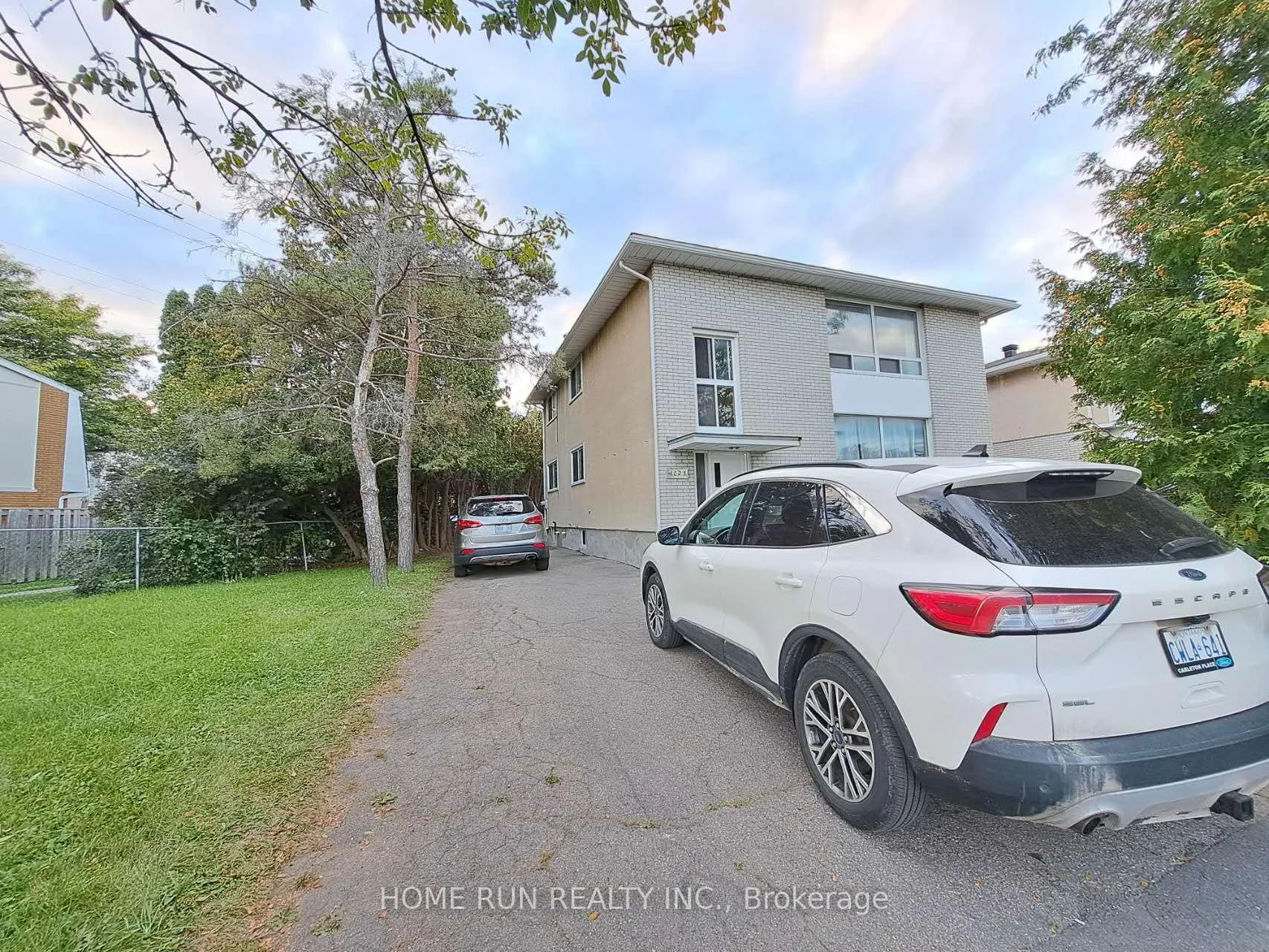 Photo 7 of 1023 Meadowlands Drive, Ottawa, Carleton Square — HOMEH