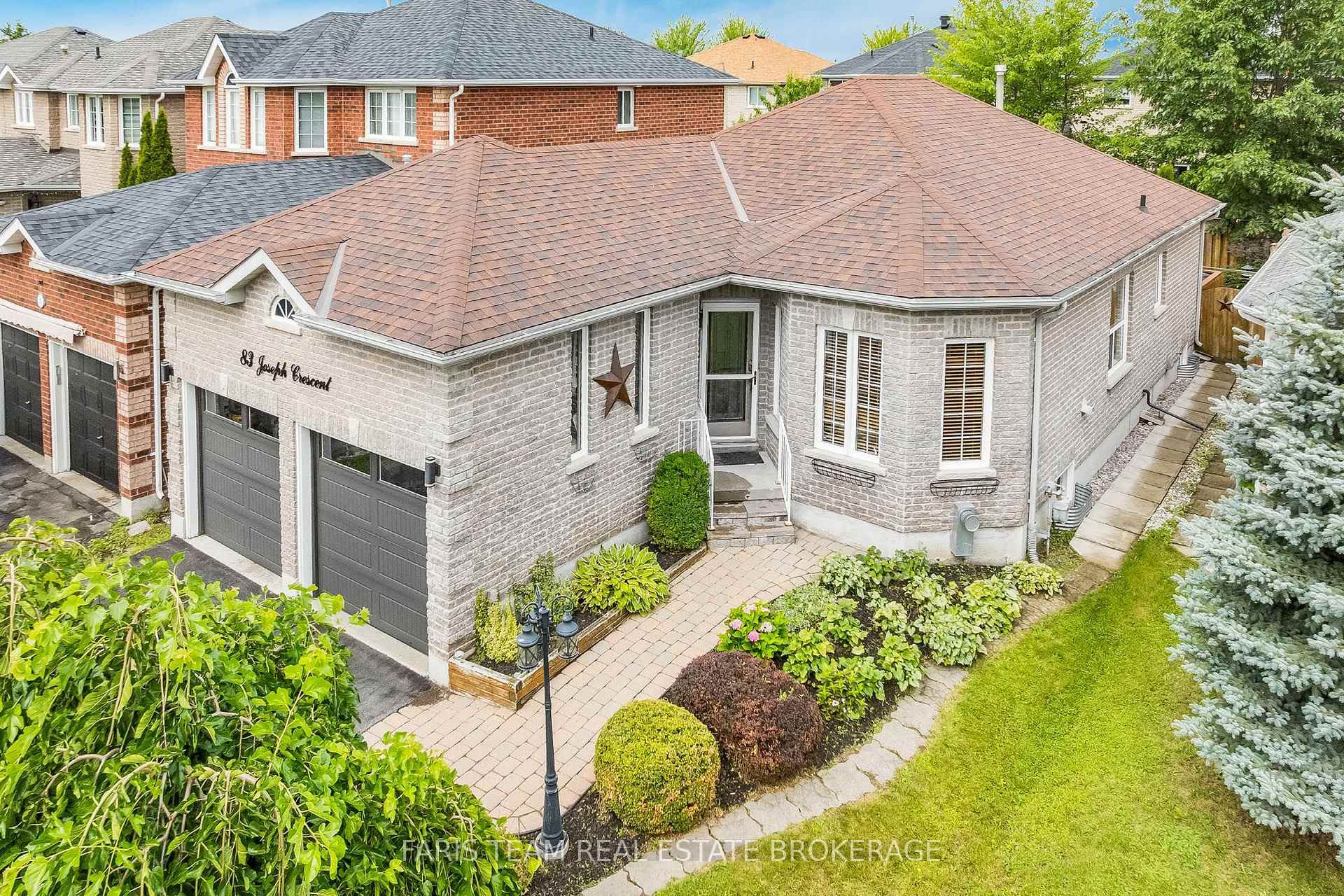 Photo 2 of 83 Joseph Crescent, Barrie, Painswick South — HOMEH