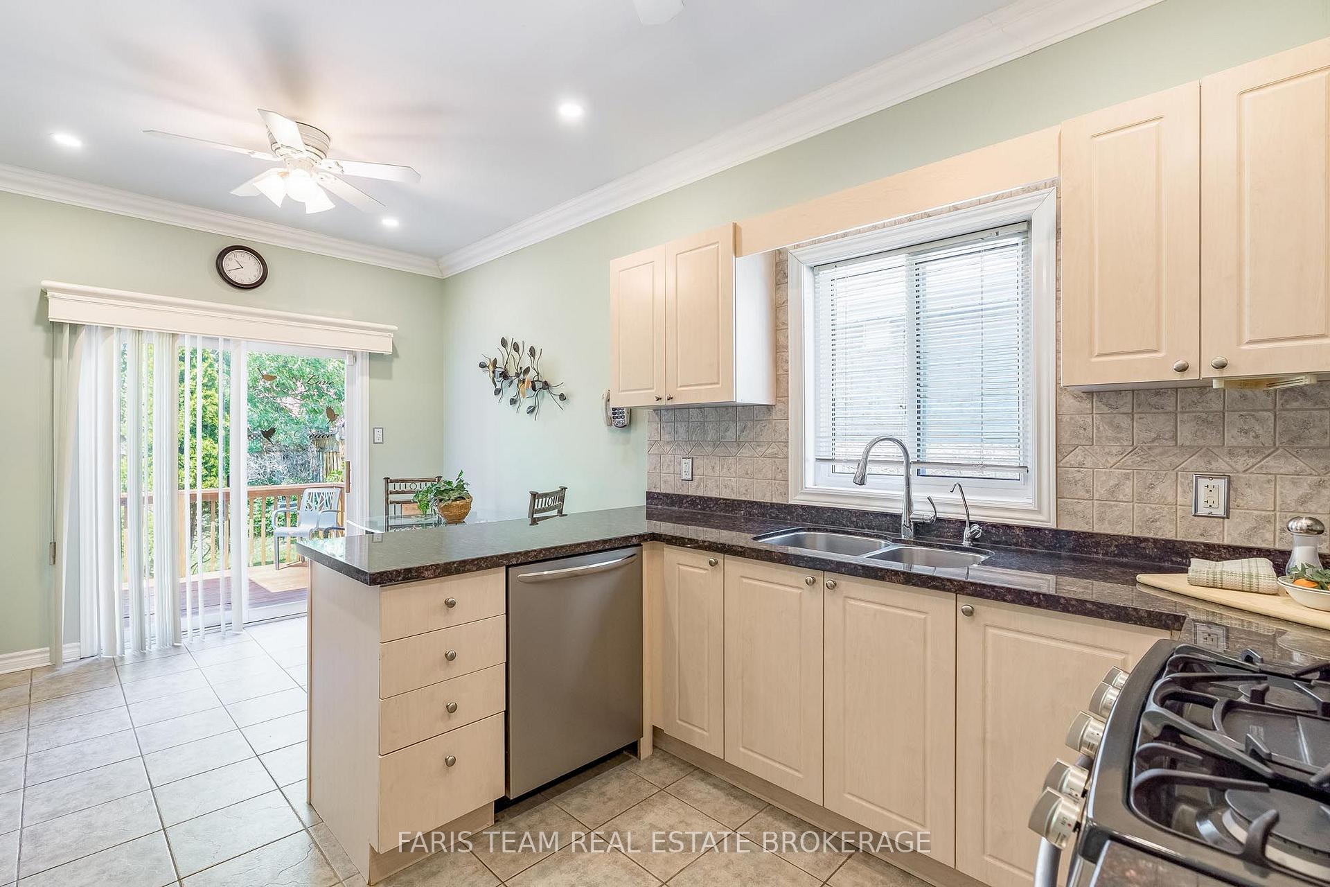 Photo 6 of 83 Joseph Crescent, Barrie, Painswick South — HOMEH