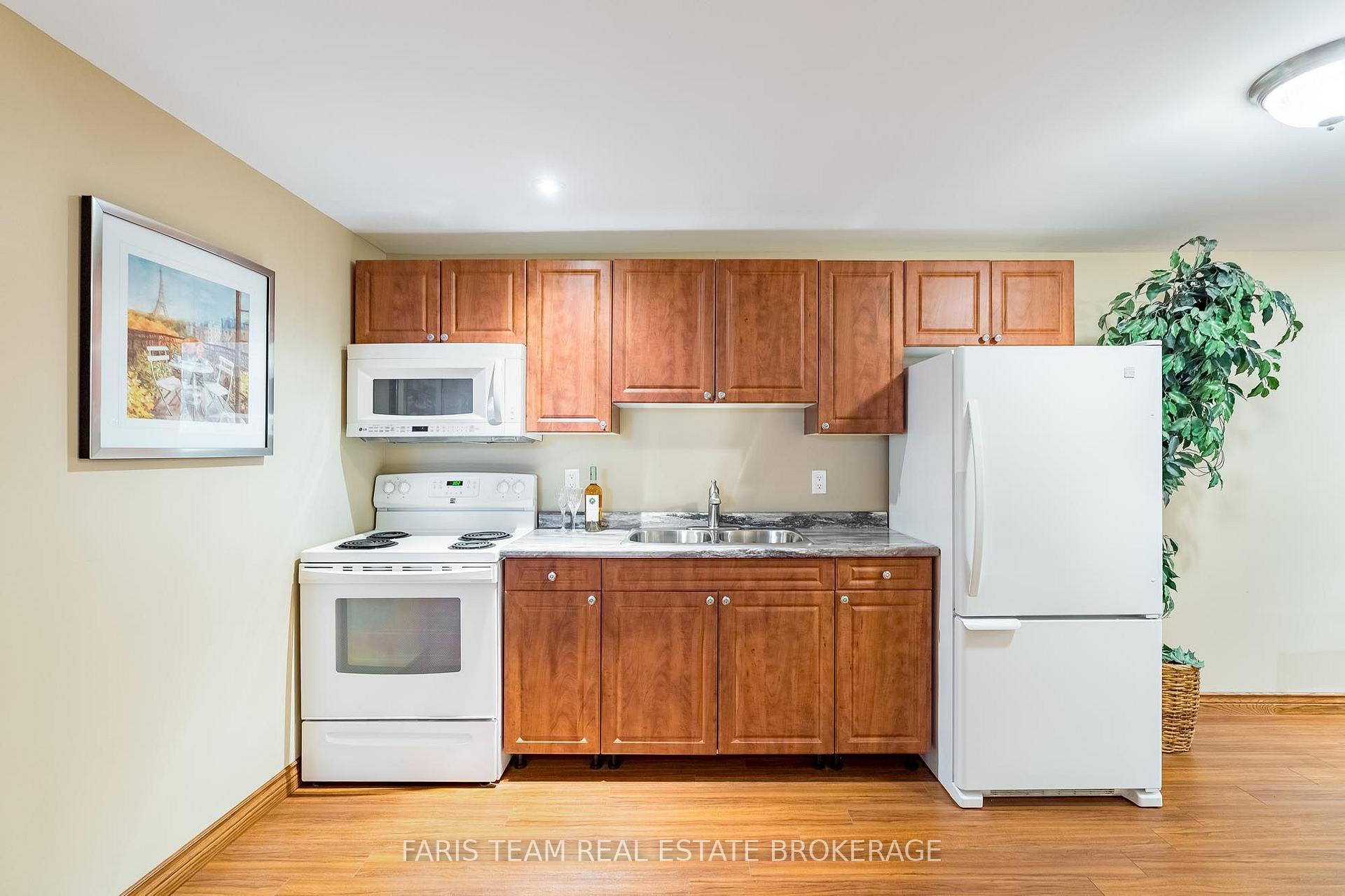 Photo 25 of 83 Joseph Crescent, Barrie, Painswick South — HOMEH